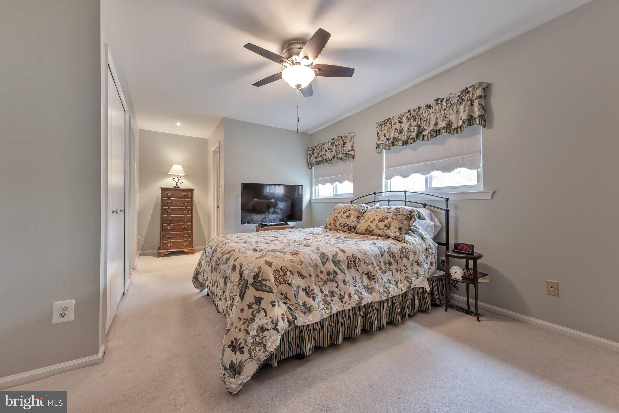 BURKE CENTRE - Residential