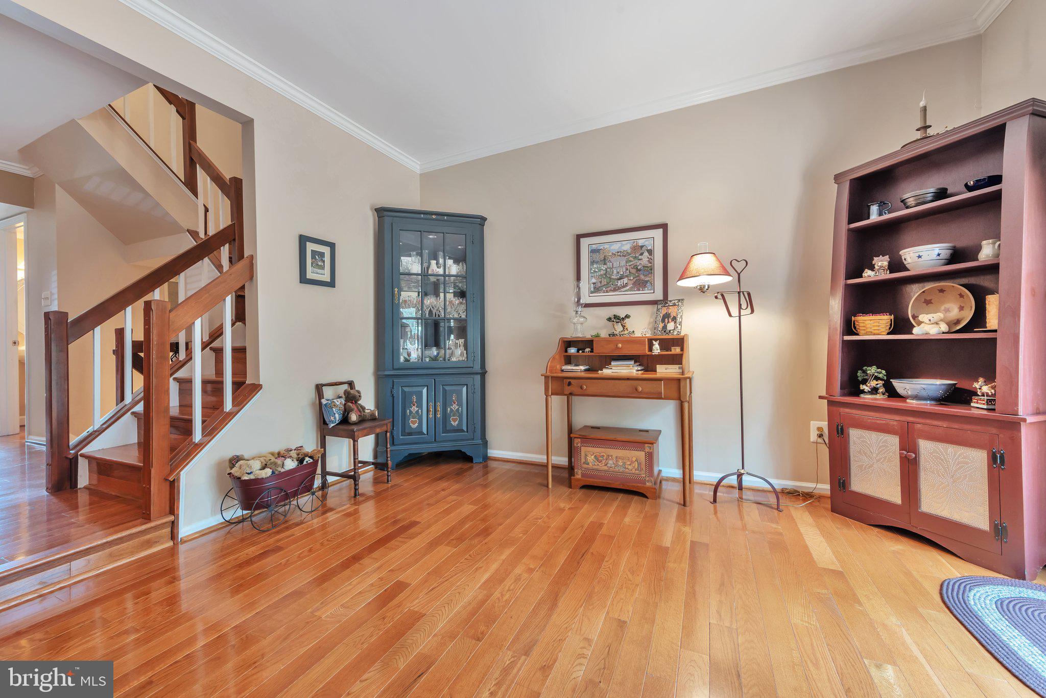 BURKE CENTRE - Residential