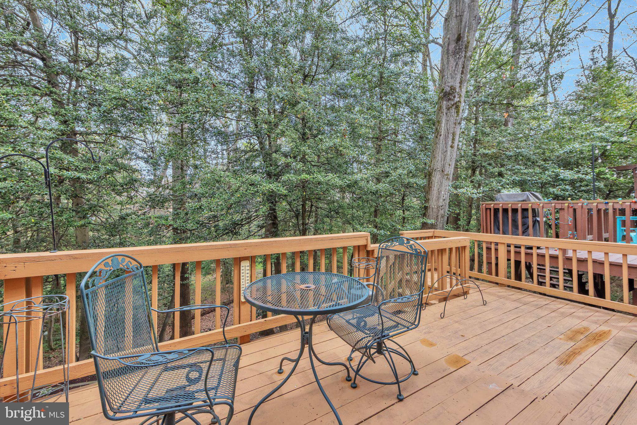 BURKE CENTRE - Residential