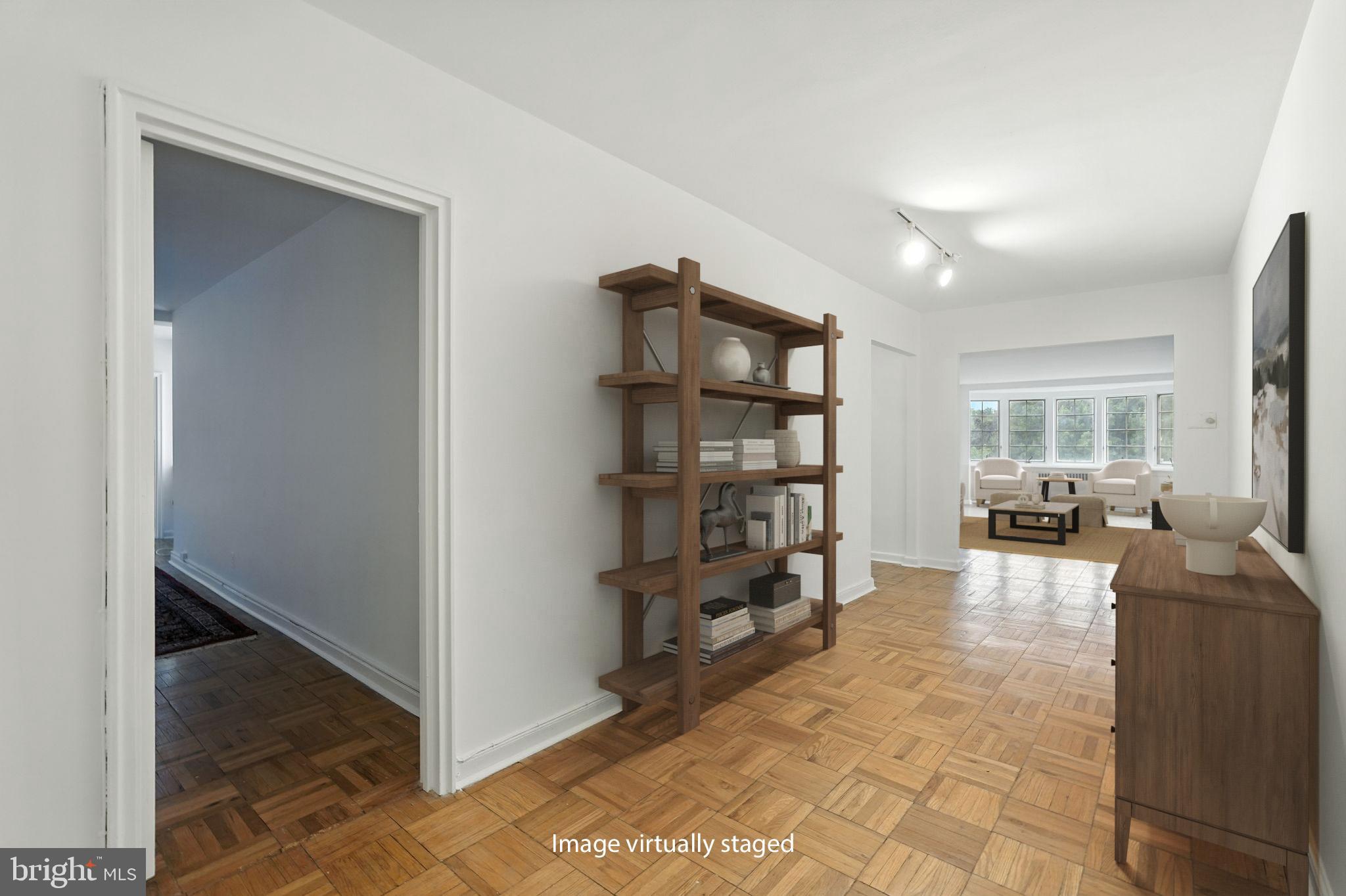 346 E LANCASTER AVENUE 407