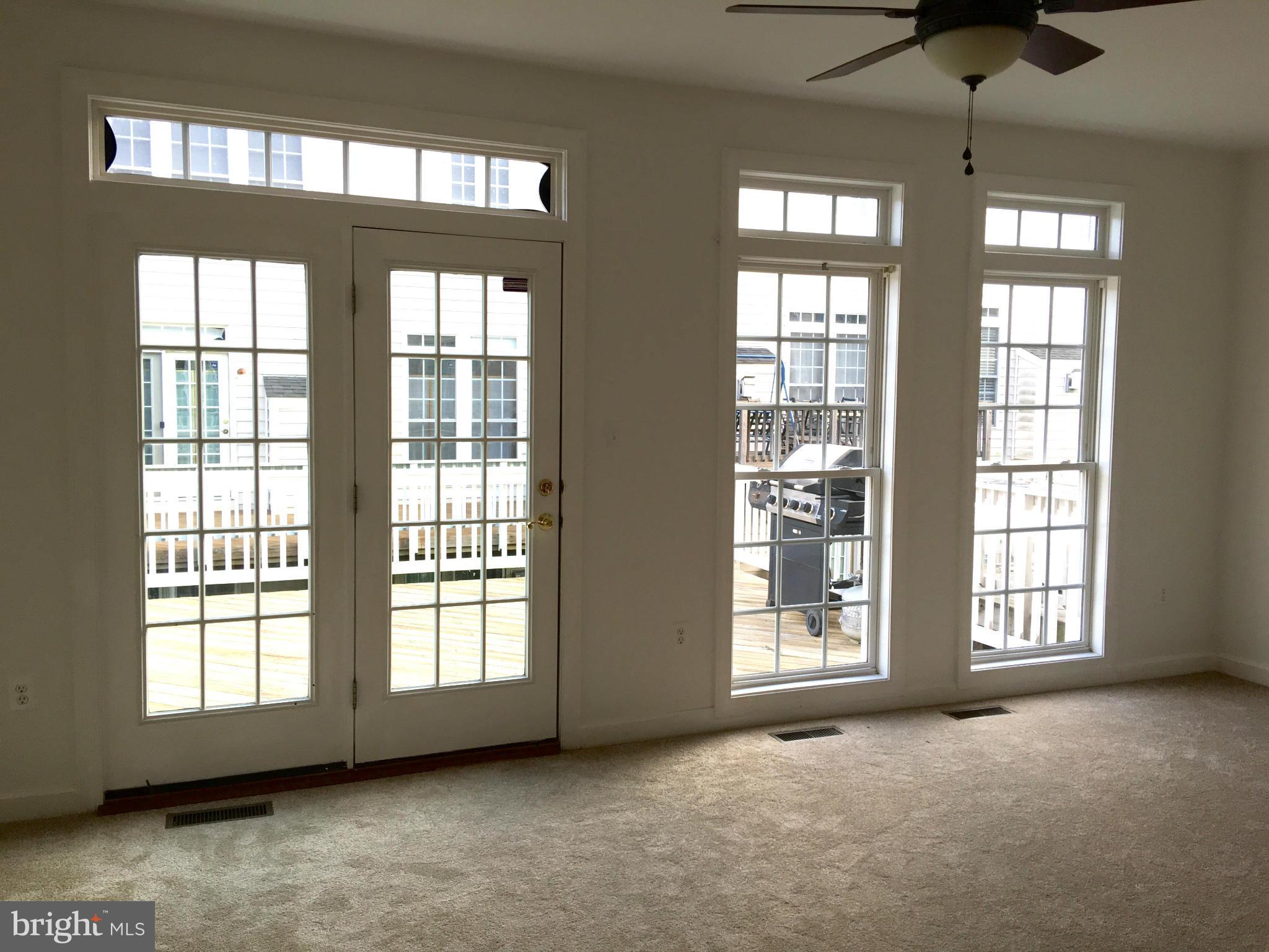 POTOMAC CHASE - Residential