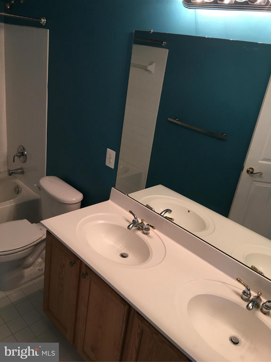 POTOMAC CHASE - Residential