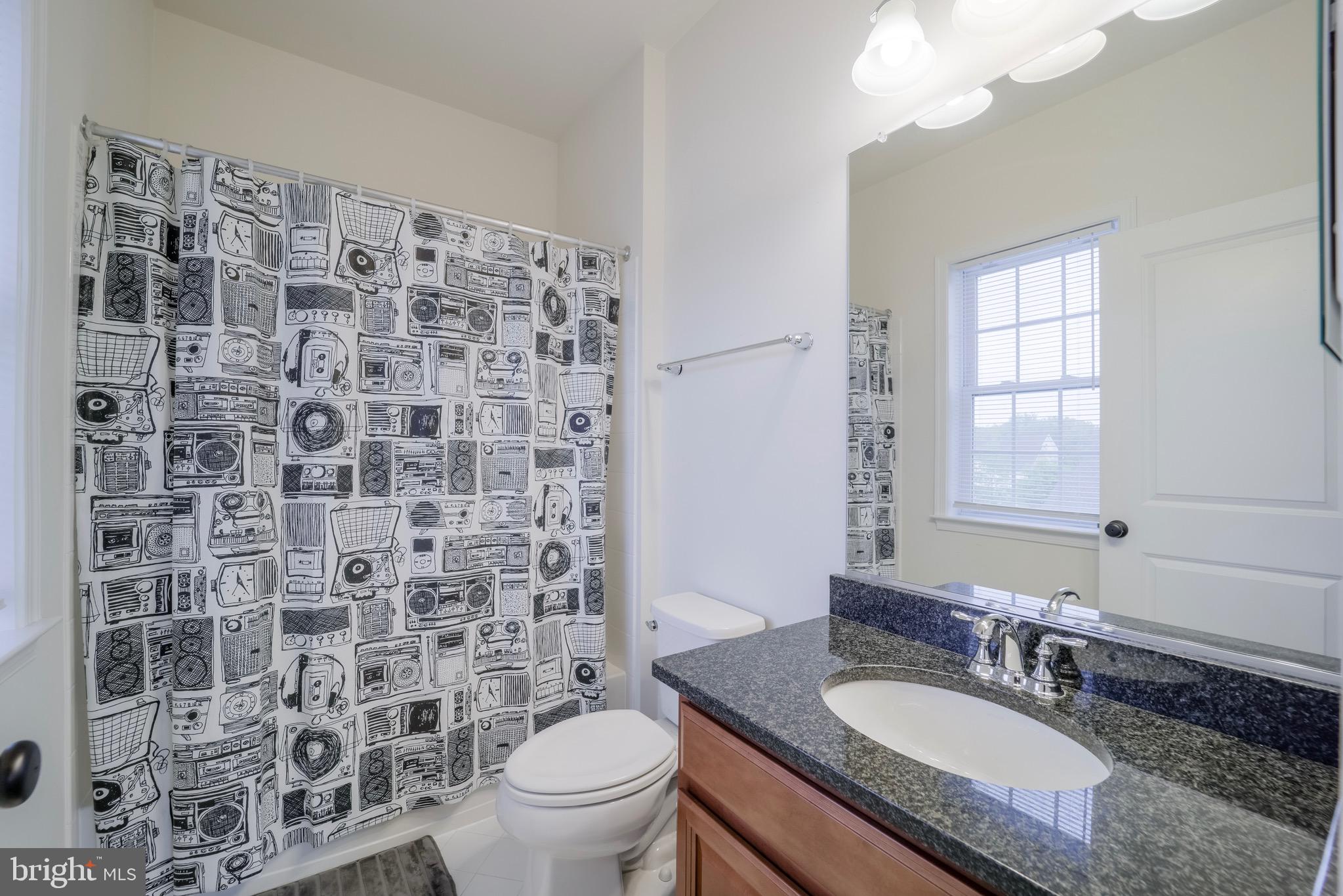 MARLBORO RIDGE - Residential