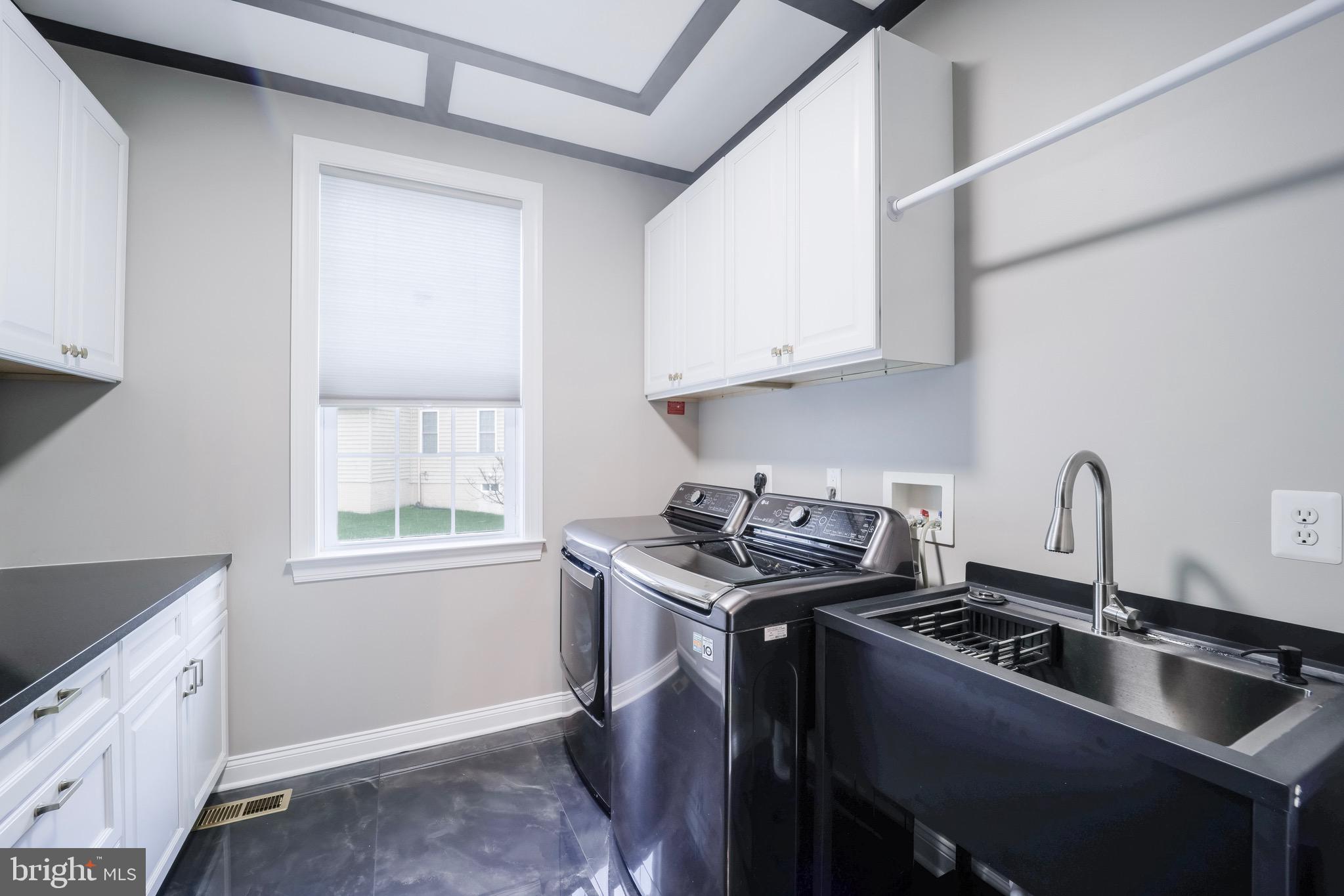 MARLBORO RIDGE - Residential