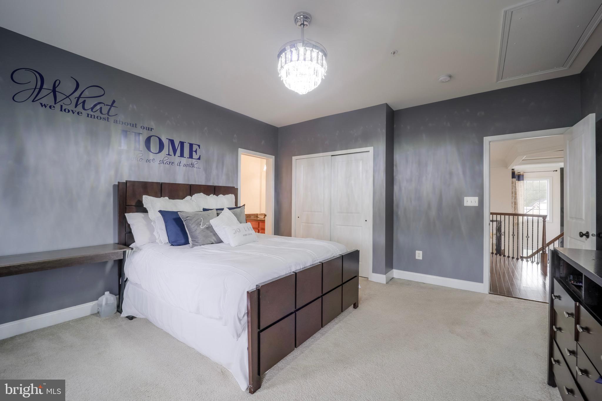 MARLBORO RIDGE - Residential