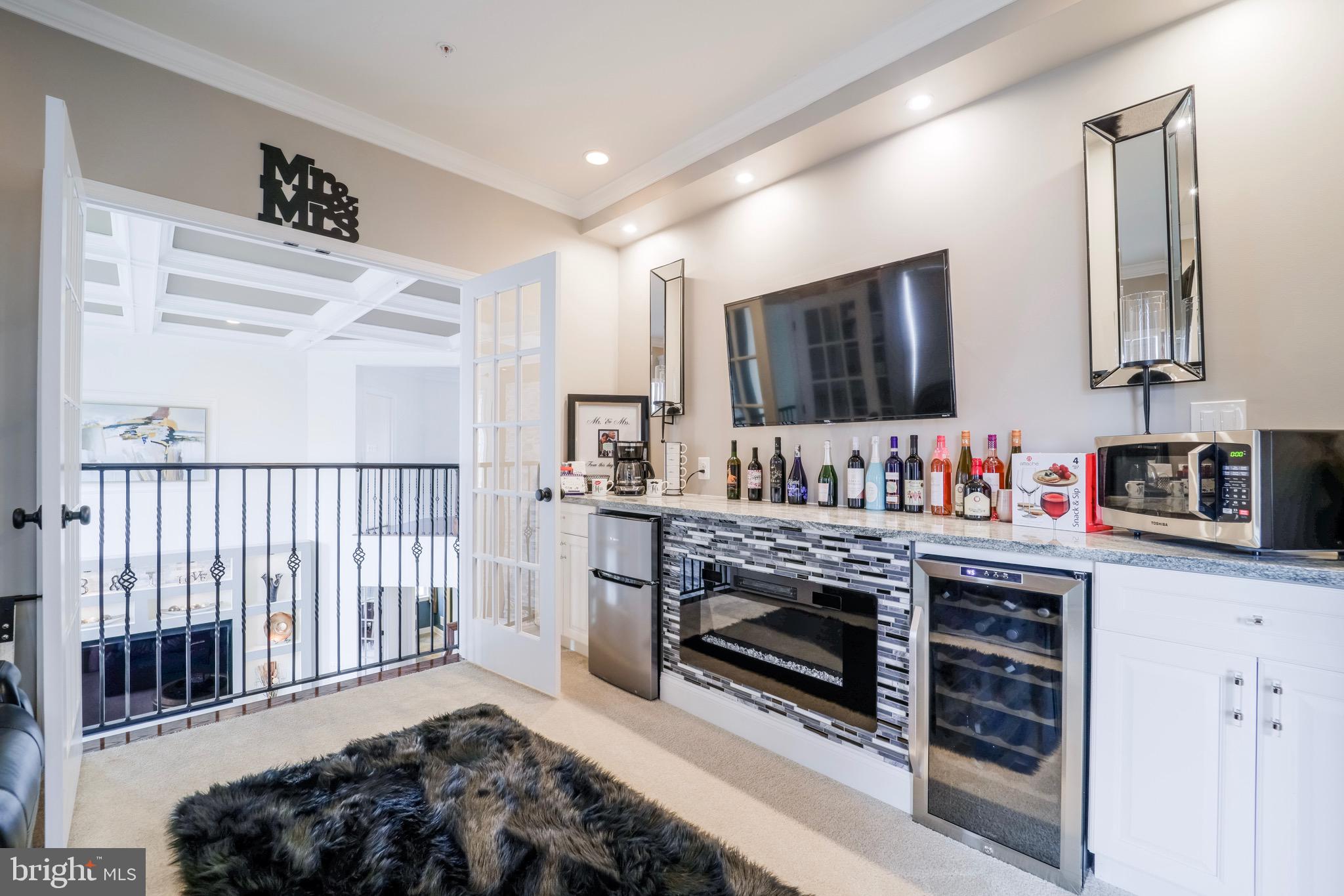 MARLBORO RIDGE - Residential