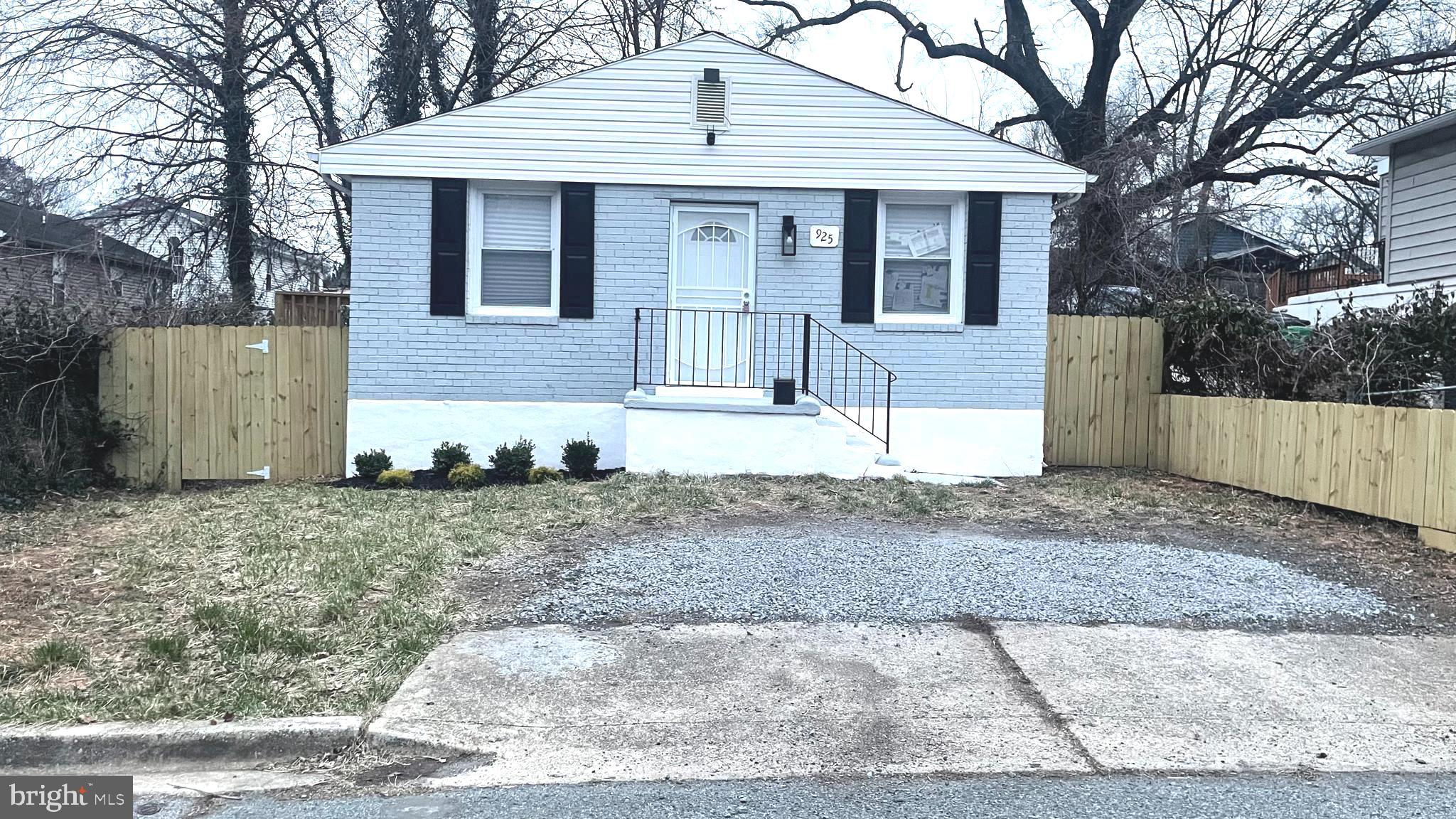 GR CAPITOL HEIGHTS - Residential