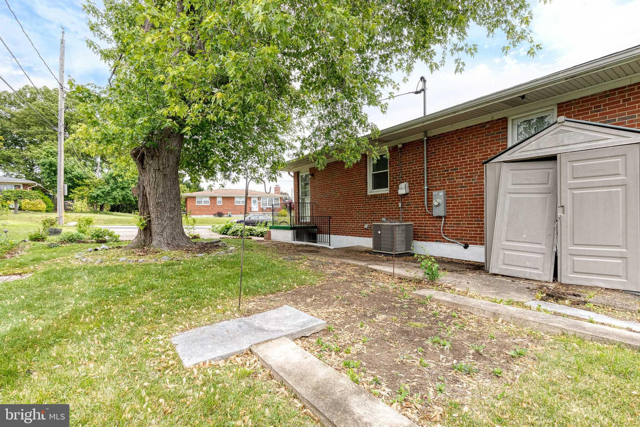 BERKFIELD - Residential