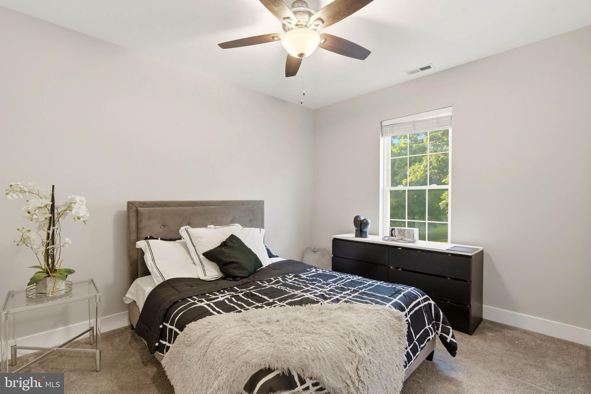ROSEDALE - Residential