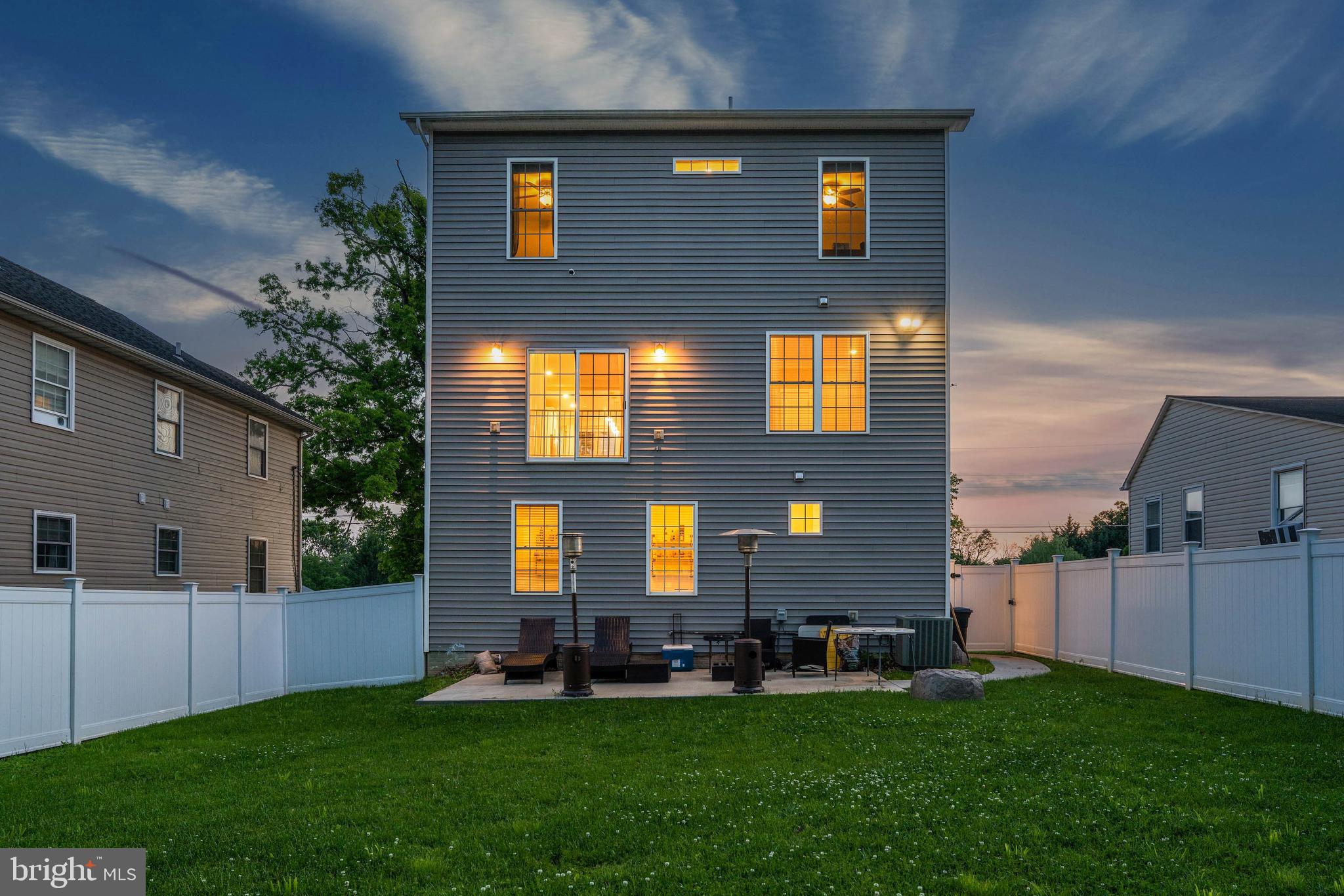 ROSEDALE - Residential