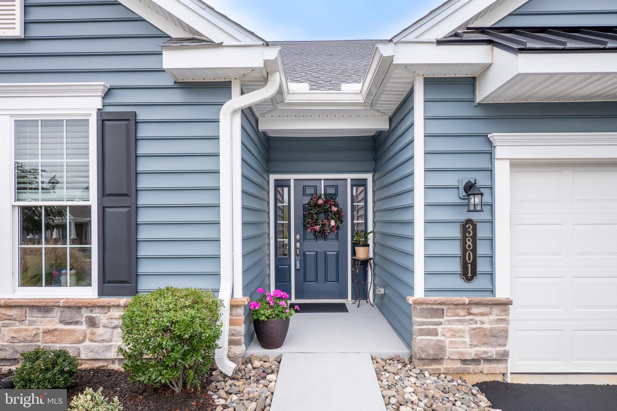 TRADITIONS OF AMERICA AT GREEN POND - Residential