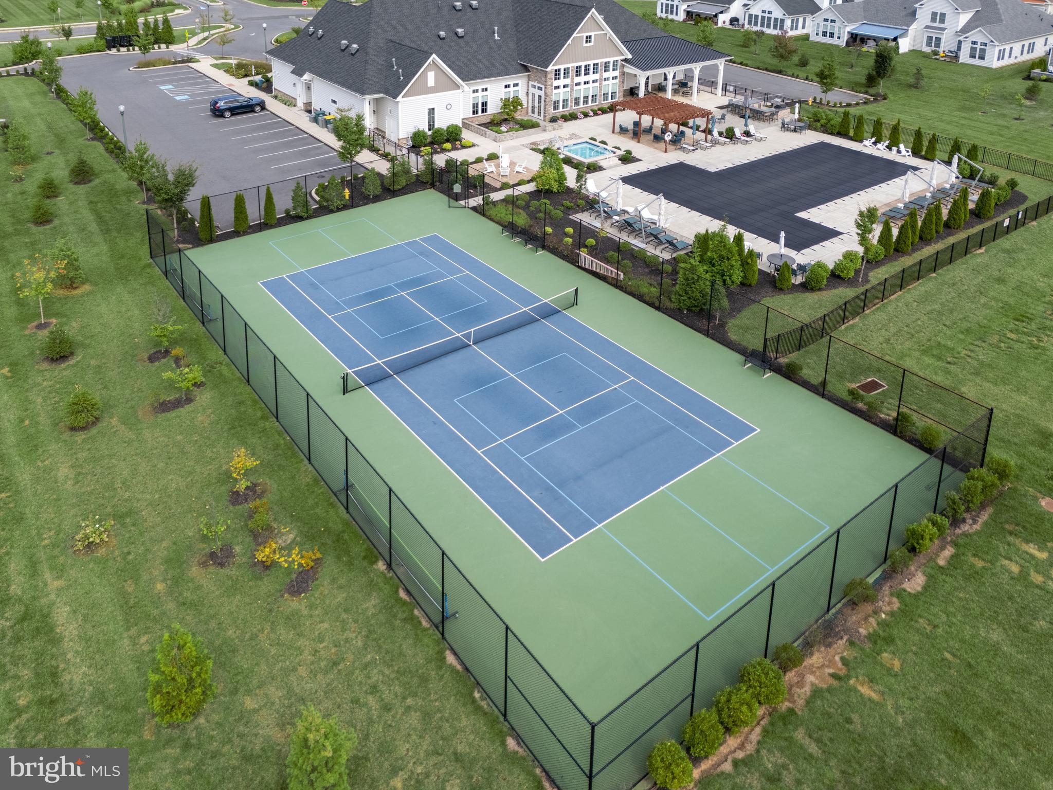 TRADITIONS OF AMERICA AT GREEN POND - Residential