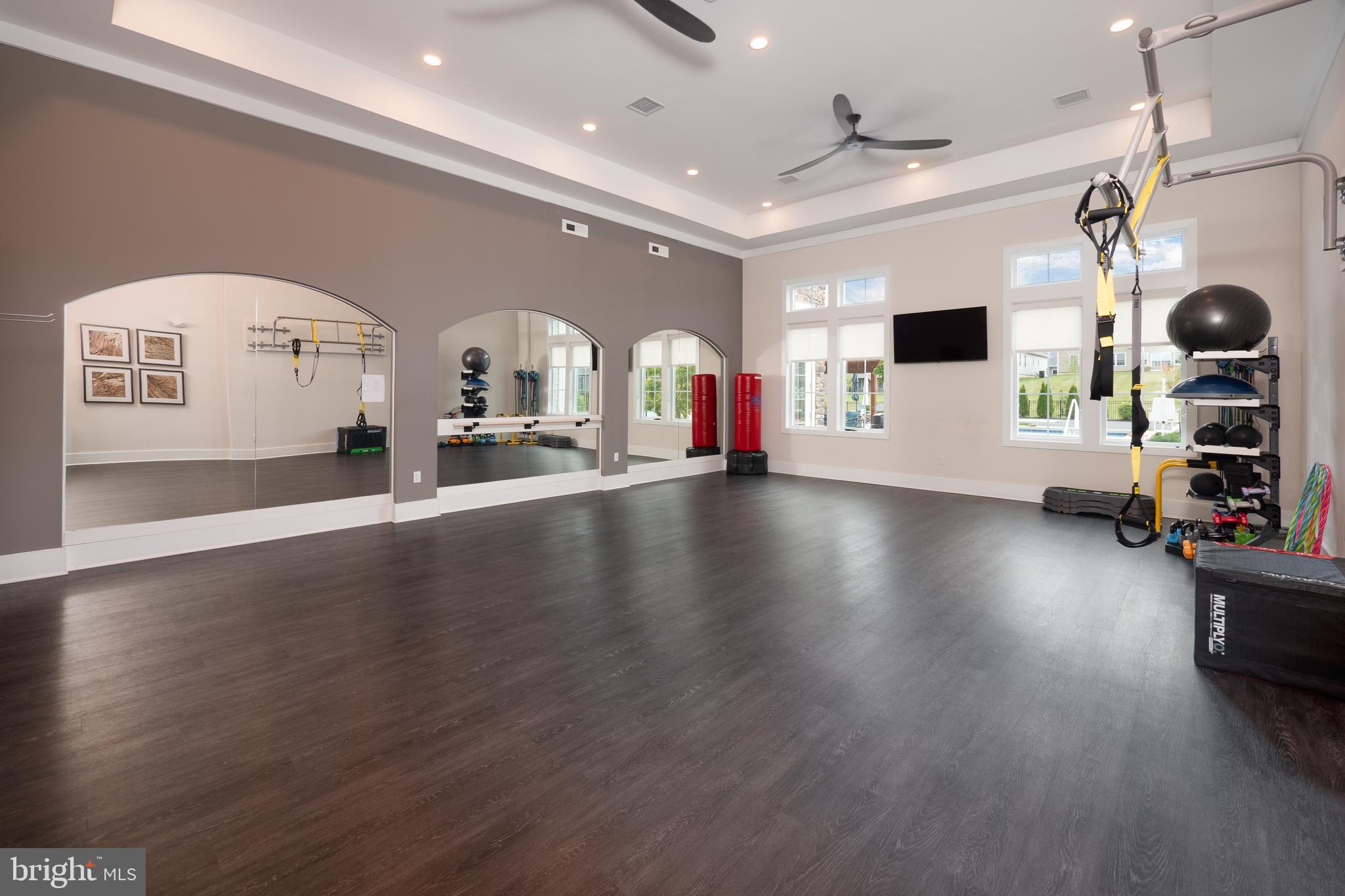 TRADITIONS OF AMERICA AT GREEN POND - Residential