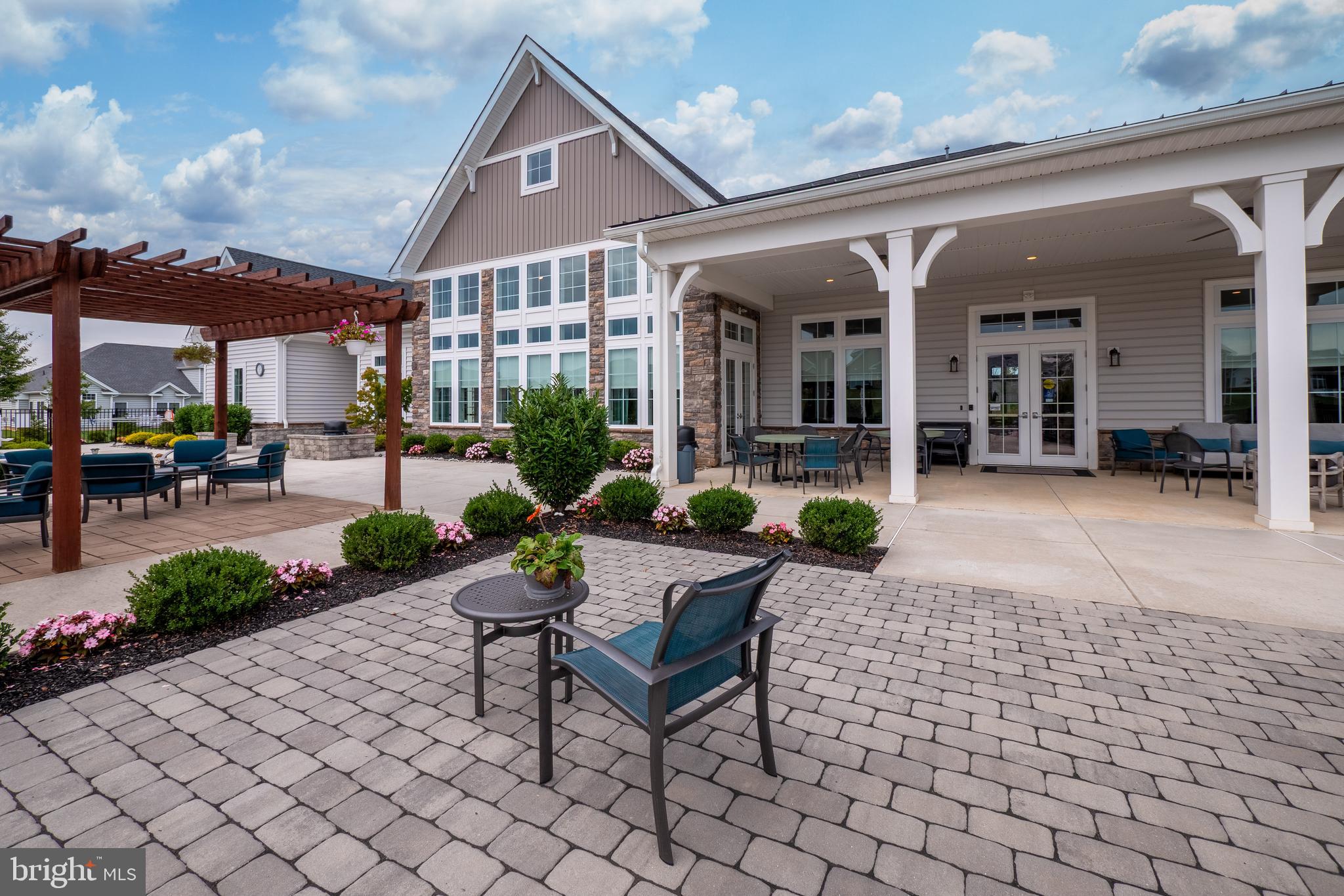 TRADITIONS OF AMERICA AT GREEN POND - Residential