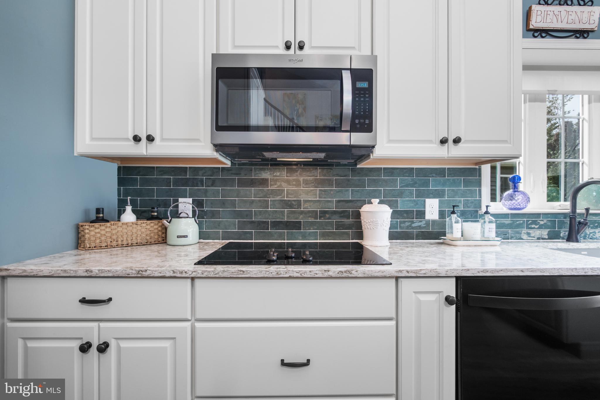 TRADITIONS OF AMERICA AT GREEN POND - Residential