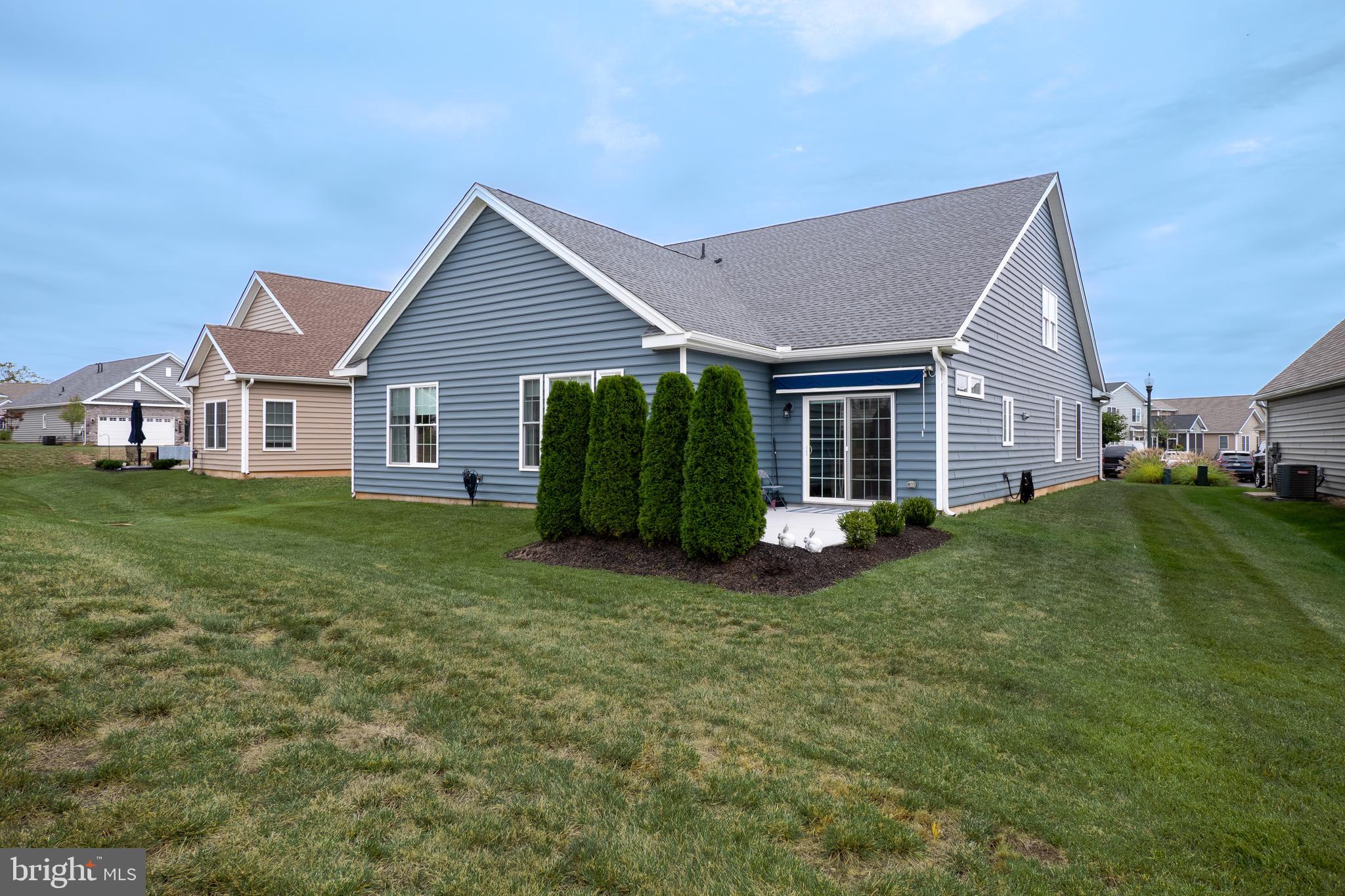 TRADITIONS OF AMERICA AT GREEN POND - Residential