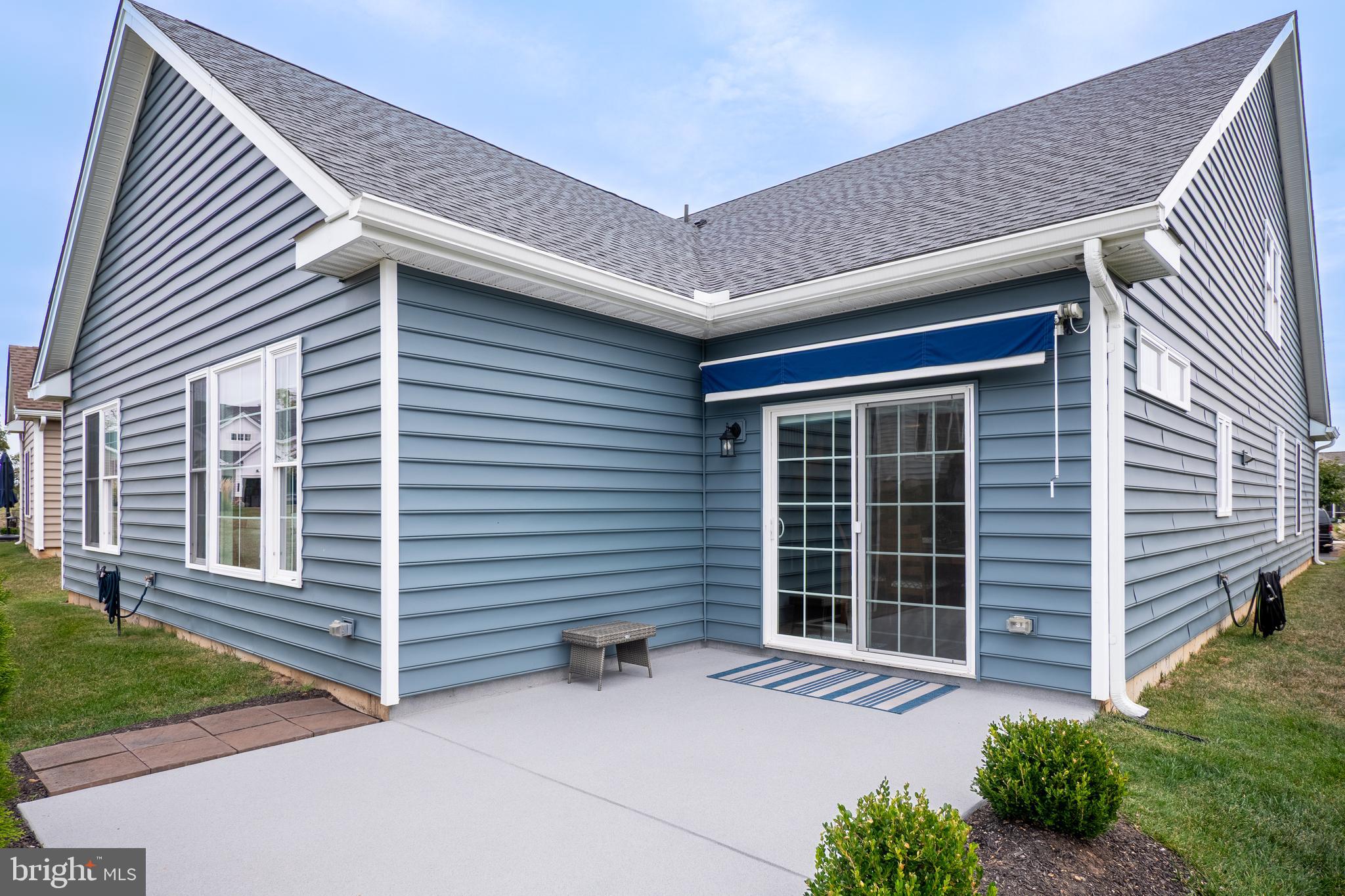 TRADITIONS OF AMERICA AT GREEN POND - Residential