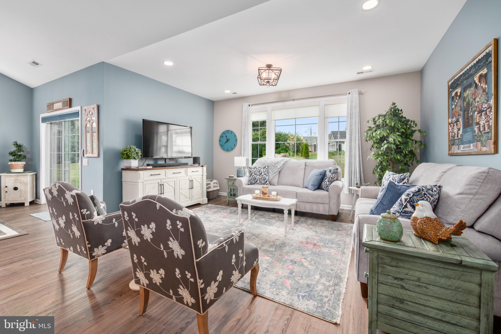 TRADITIONS OF AMERICA AT GREEN POND - Residential