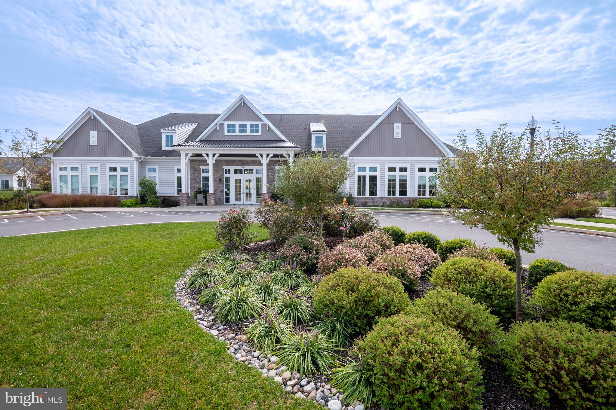 TRADITIONS OF AMERICA AT GREEN POND - Residential