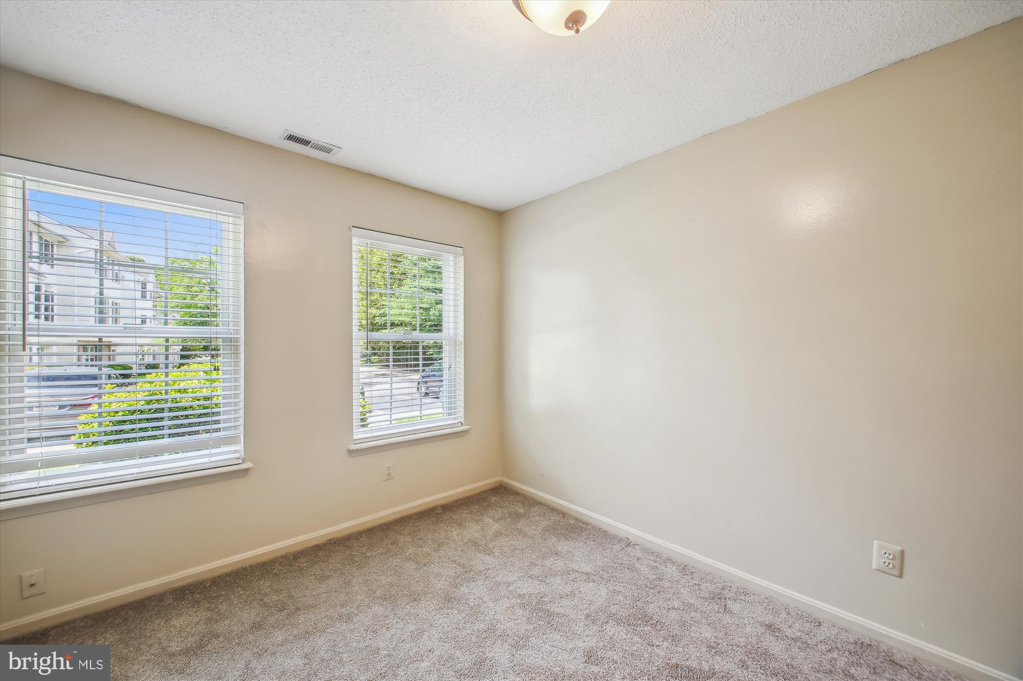 1718 SEVERN TREE COURT