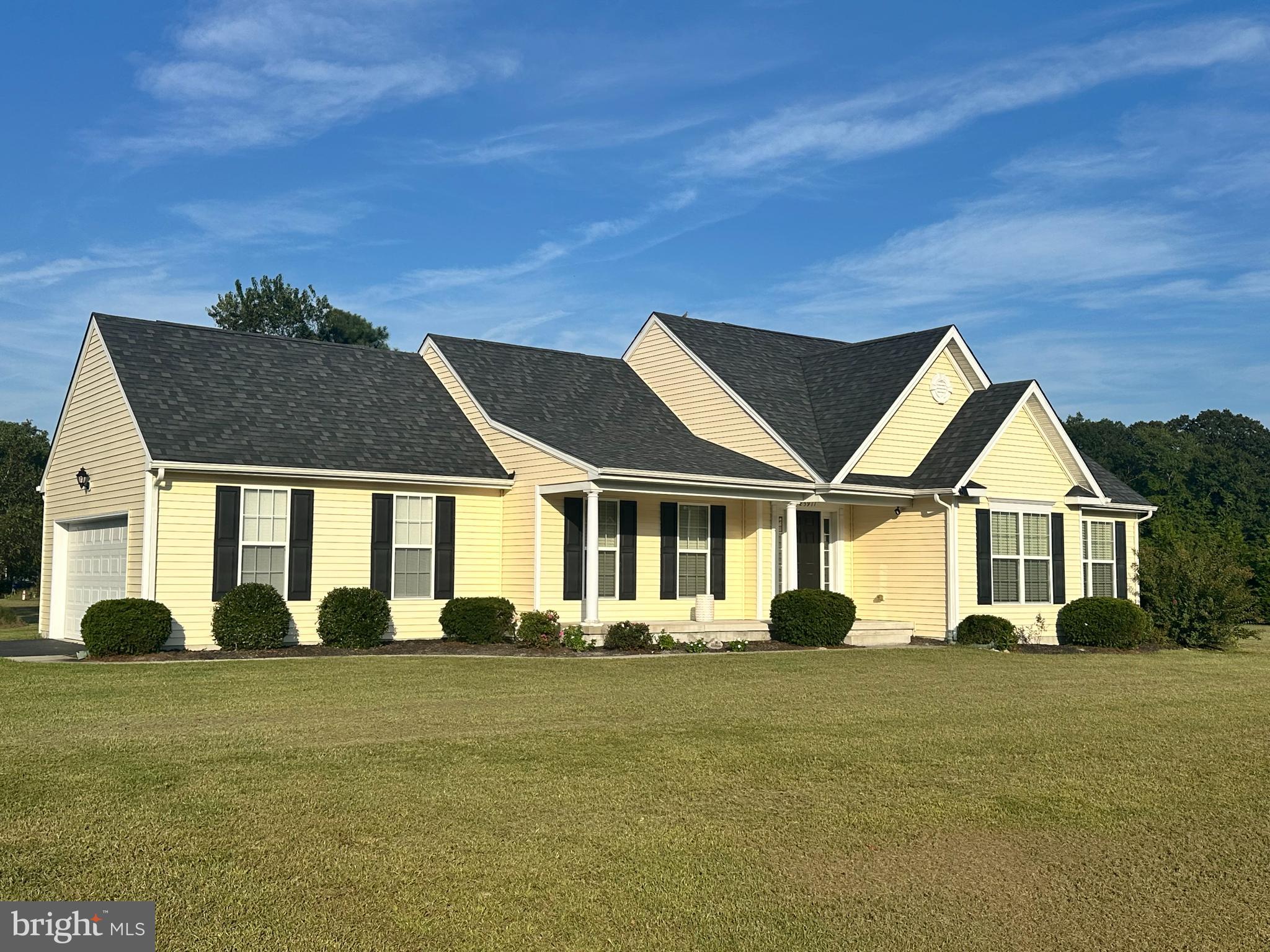 25911 COUNTRY MEADOWS DRIVE