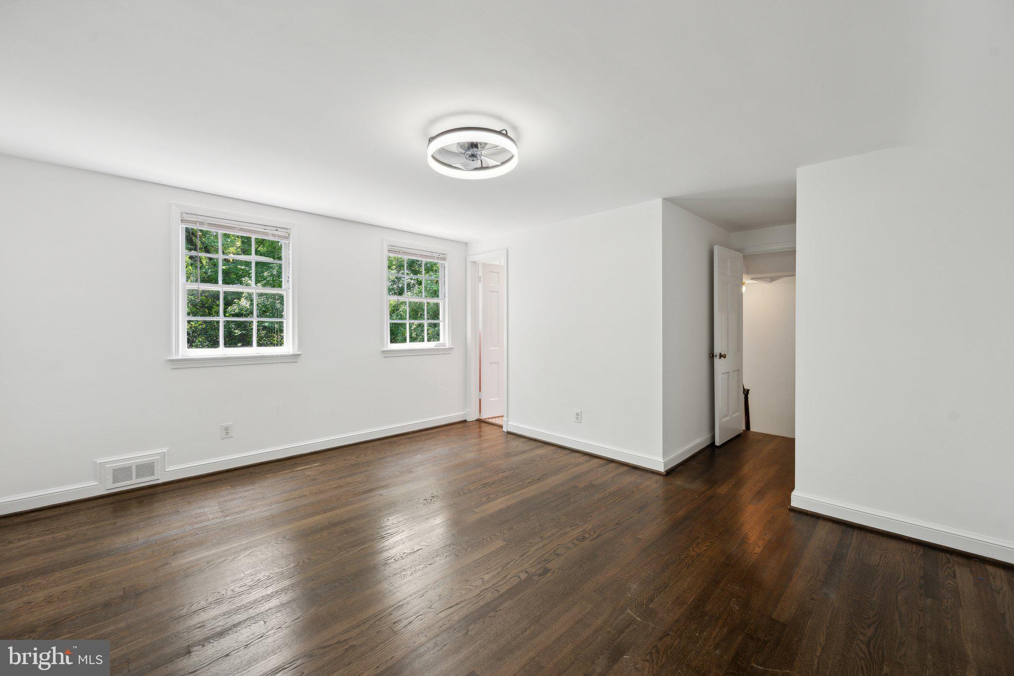 SPRINGFIELD - Residential