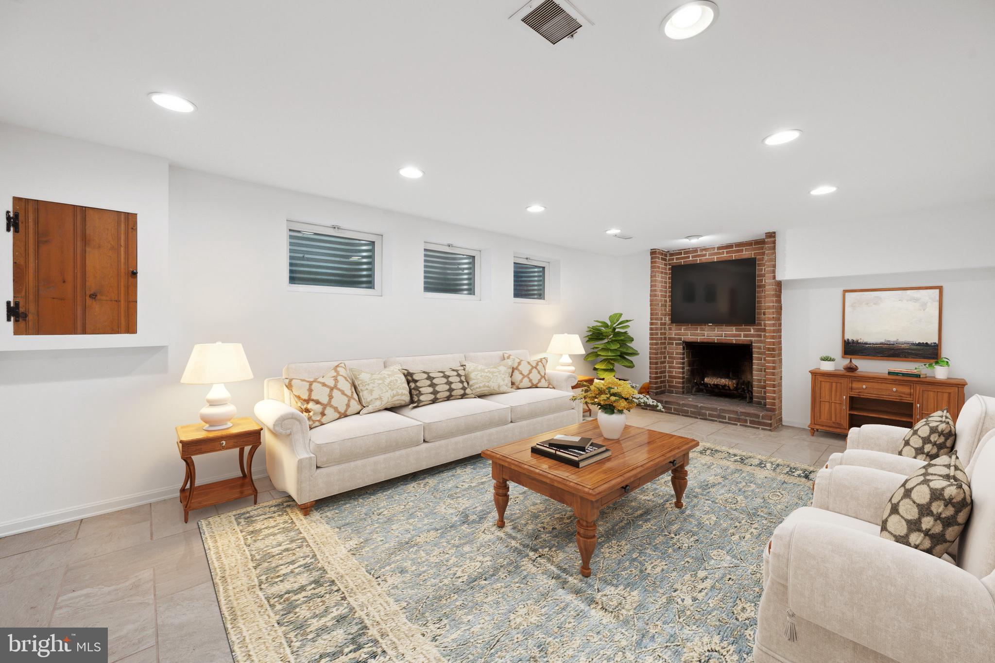 SPRINGFIELD - Residential