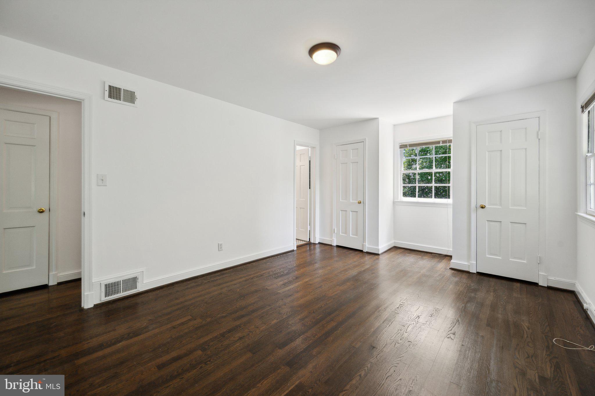 SPRINGFIELD - Residential