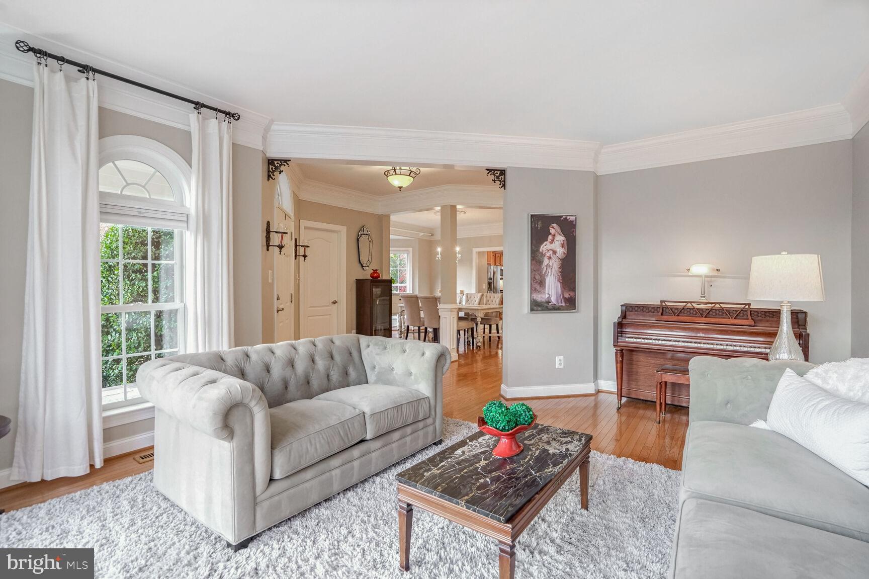 LANSDOWNE ON THE POTOMAC - Residential