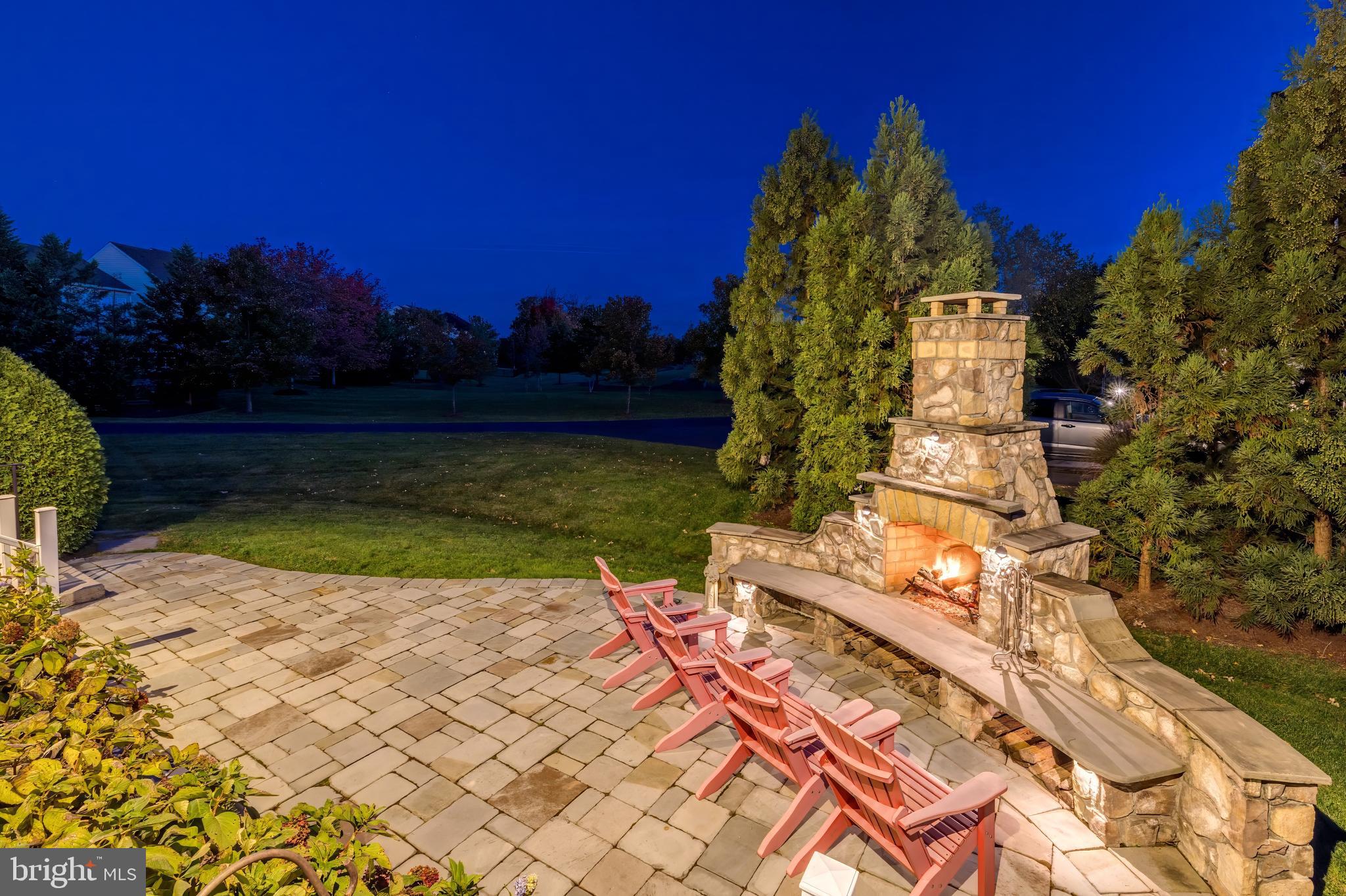 LANSDOWNE ON THE POTOMAC - Residential