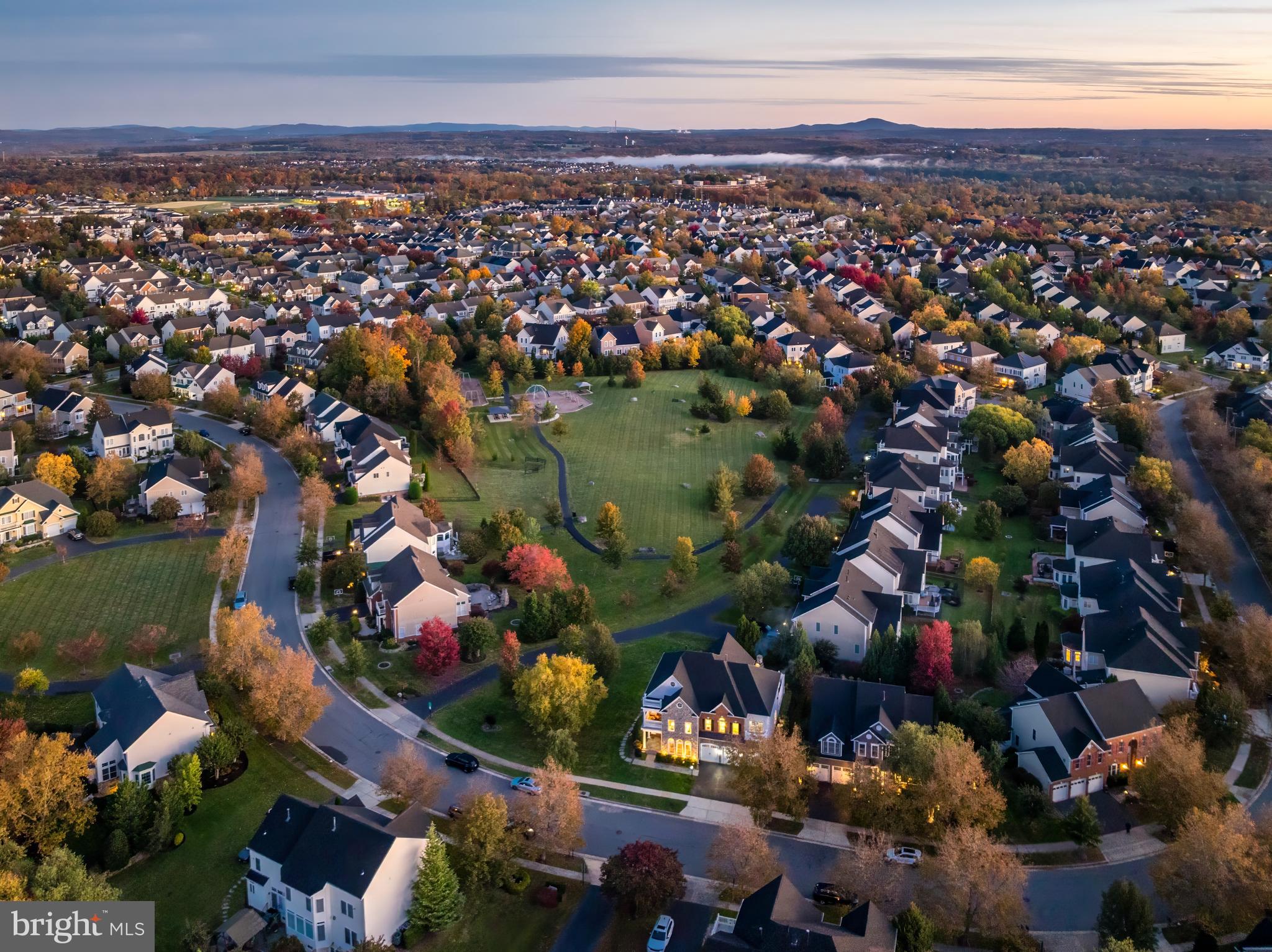 LANSDOWNE ON THE POTOMAC - Residential