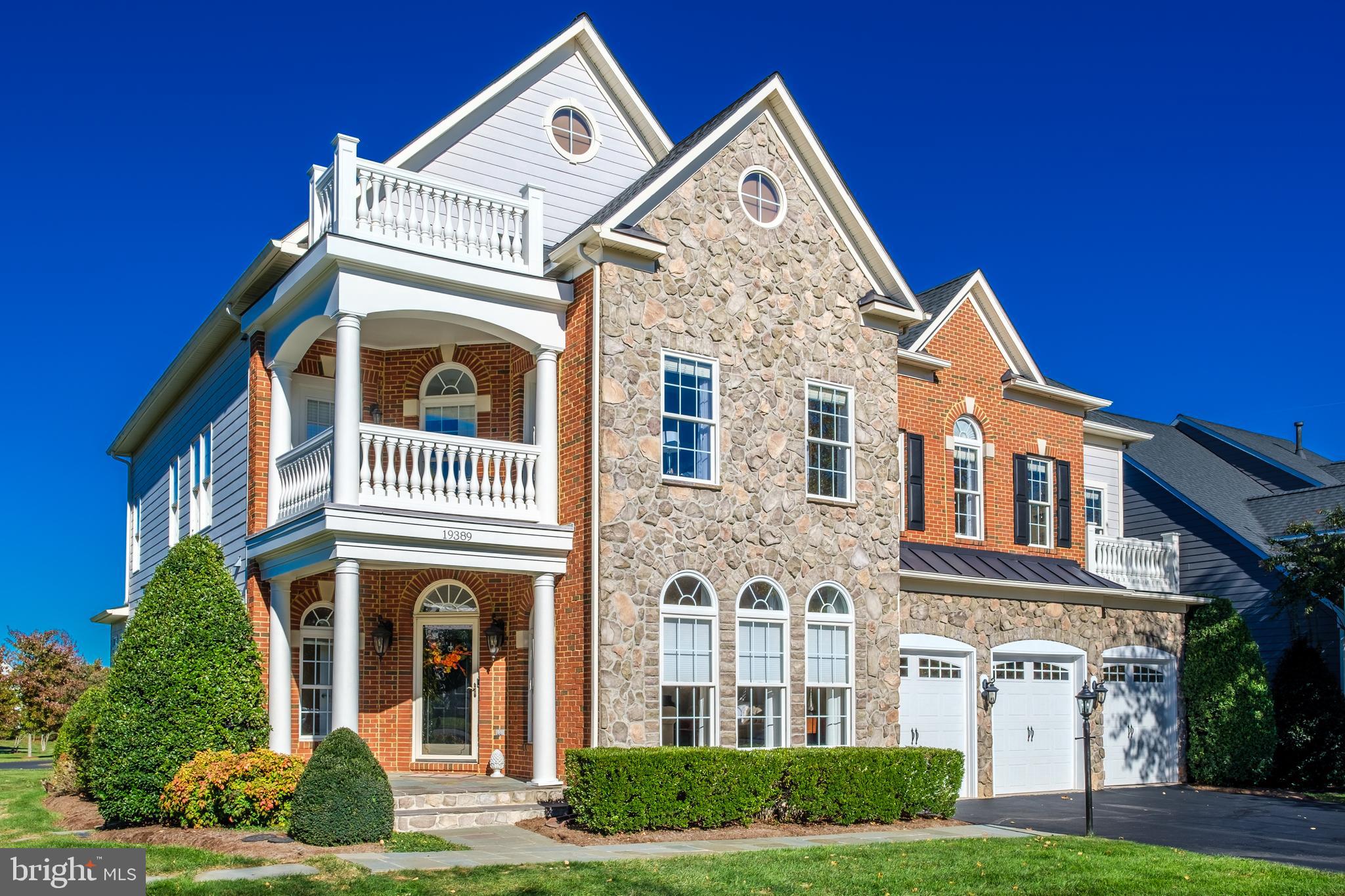 LANSDOWNE ON THE POTOMAC - Residential