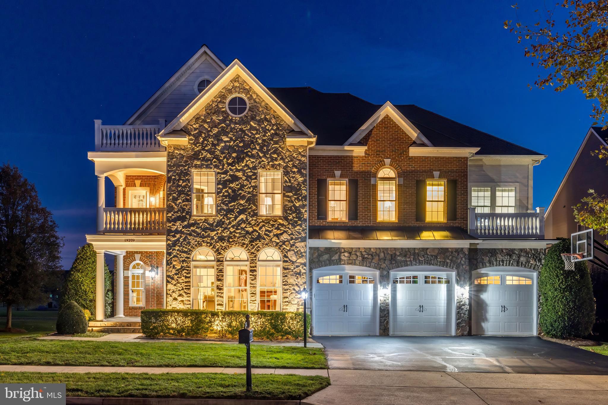 LANSDOWNE ON THE POTOMAC - Residential