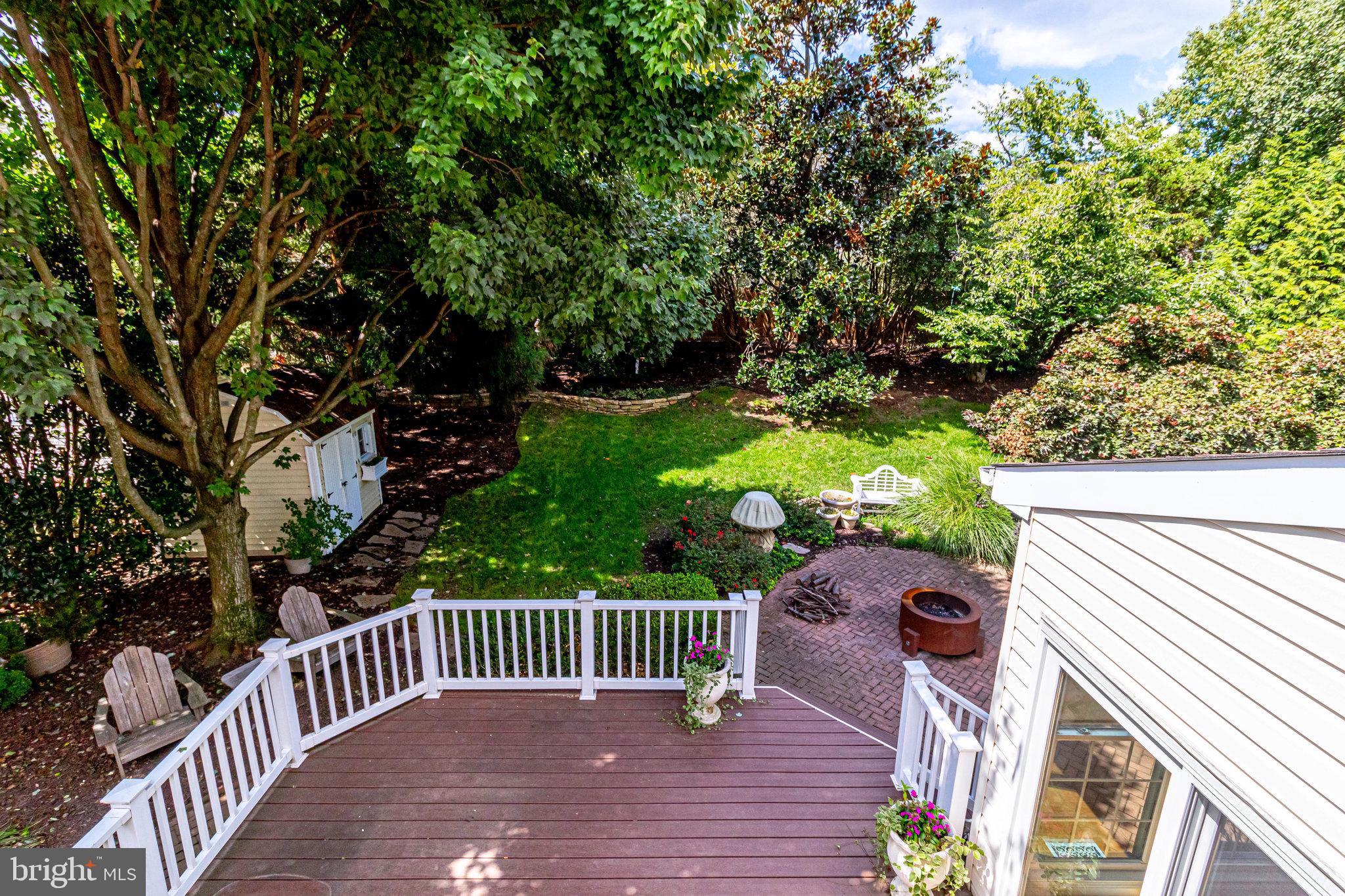 VILLAGES AT HUNTINGTON - Residential Lease