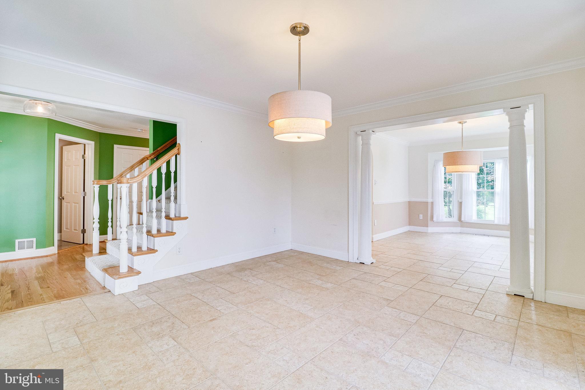 VILLAGES AT HUNTINGTON - Residential Lease