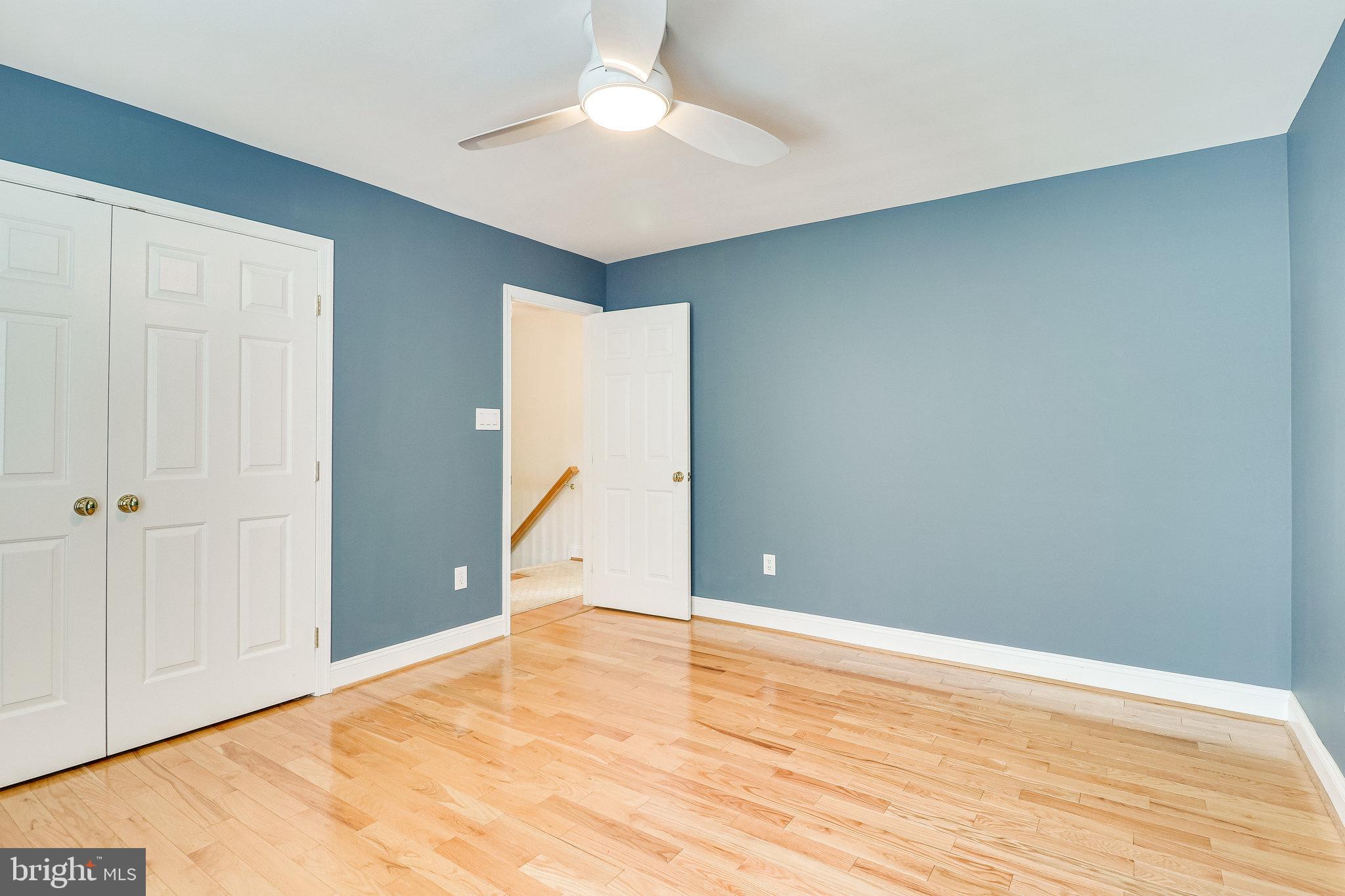 VILLAGES AT HUNTINGTON - Residential Lease