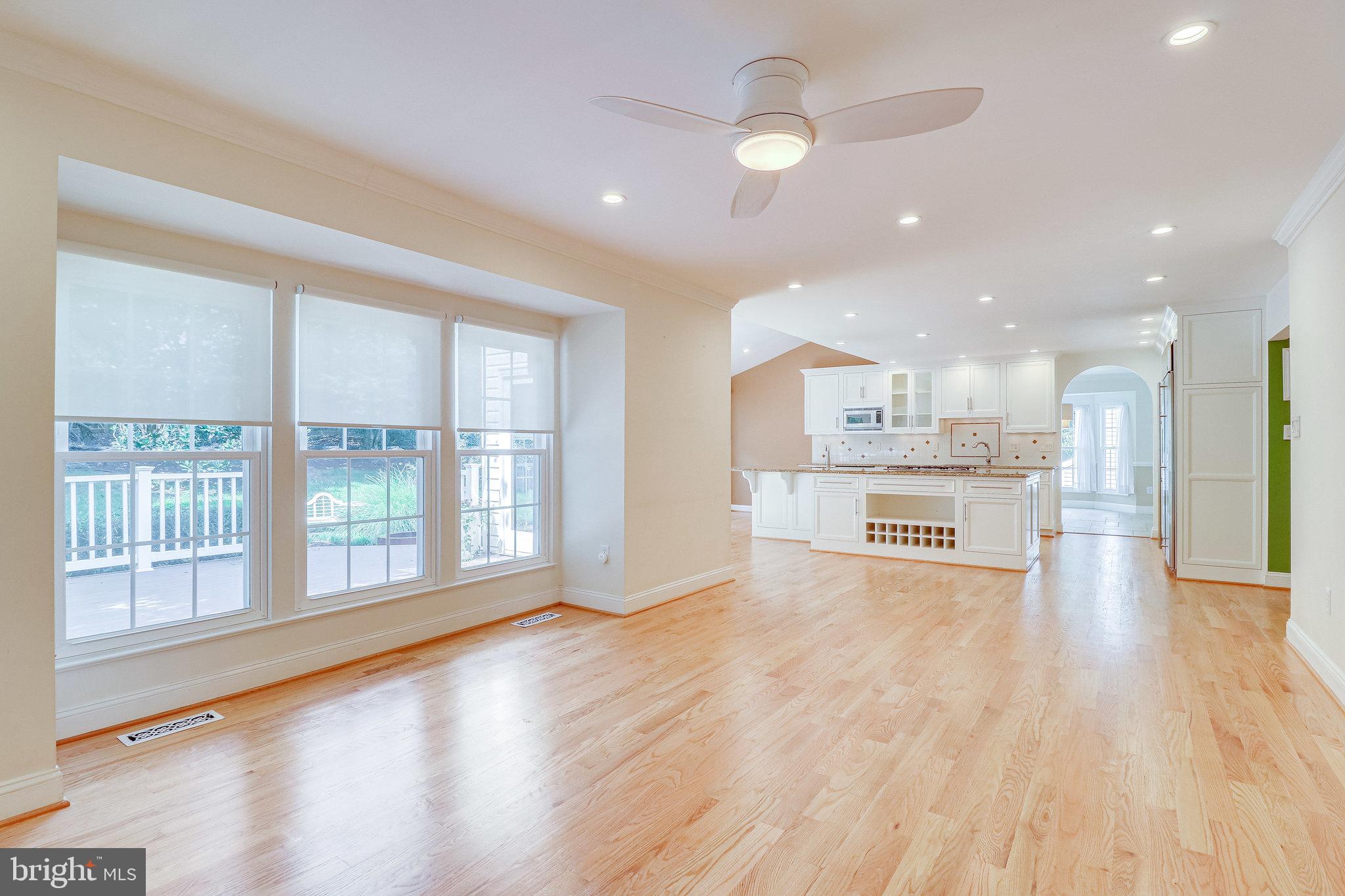 VILLAGES AT HUNTINGTON - Residential Lease