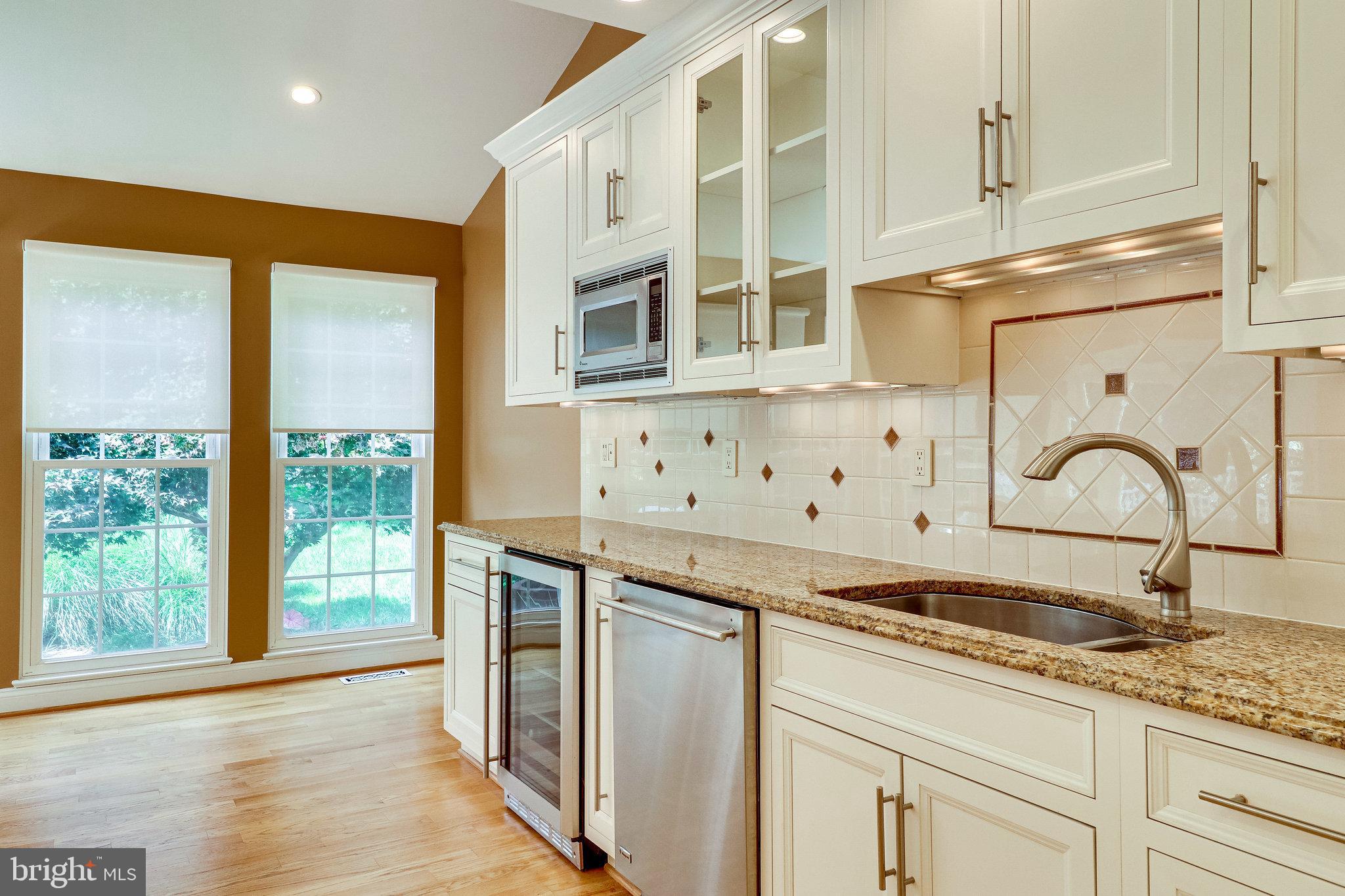 VILLAGES AT HUNTINGTON - Residential Lease