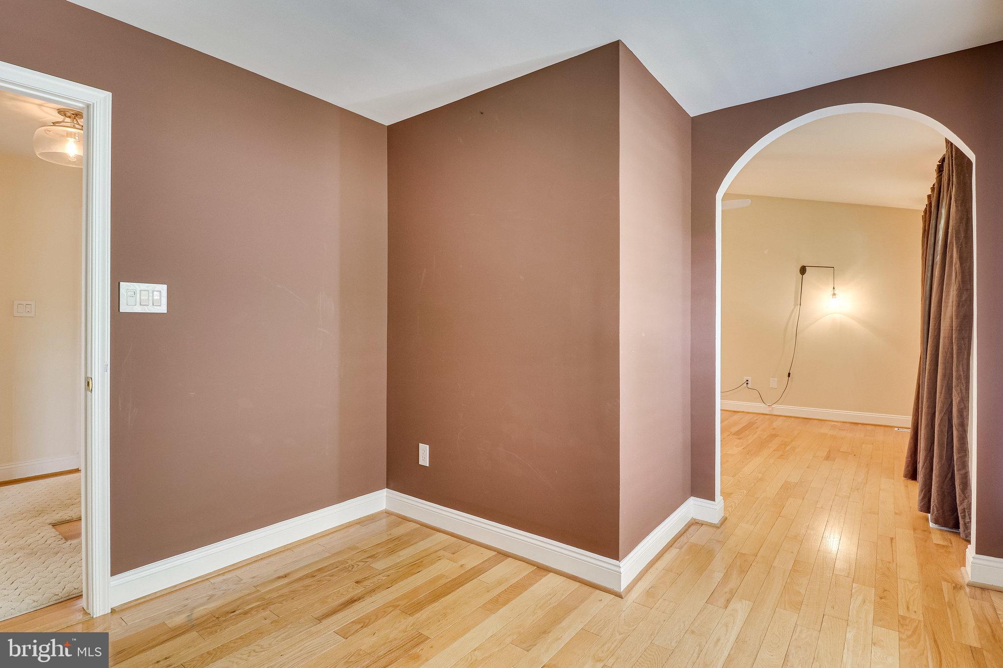 VILLAGES AT HUNTINGTON - Residential Lease