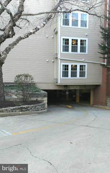 POINTE AT PARK CENTER - Residential