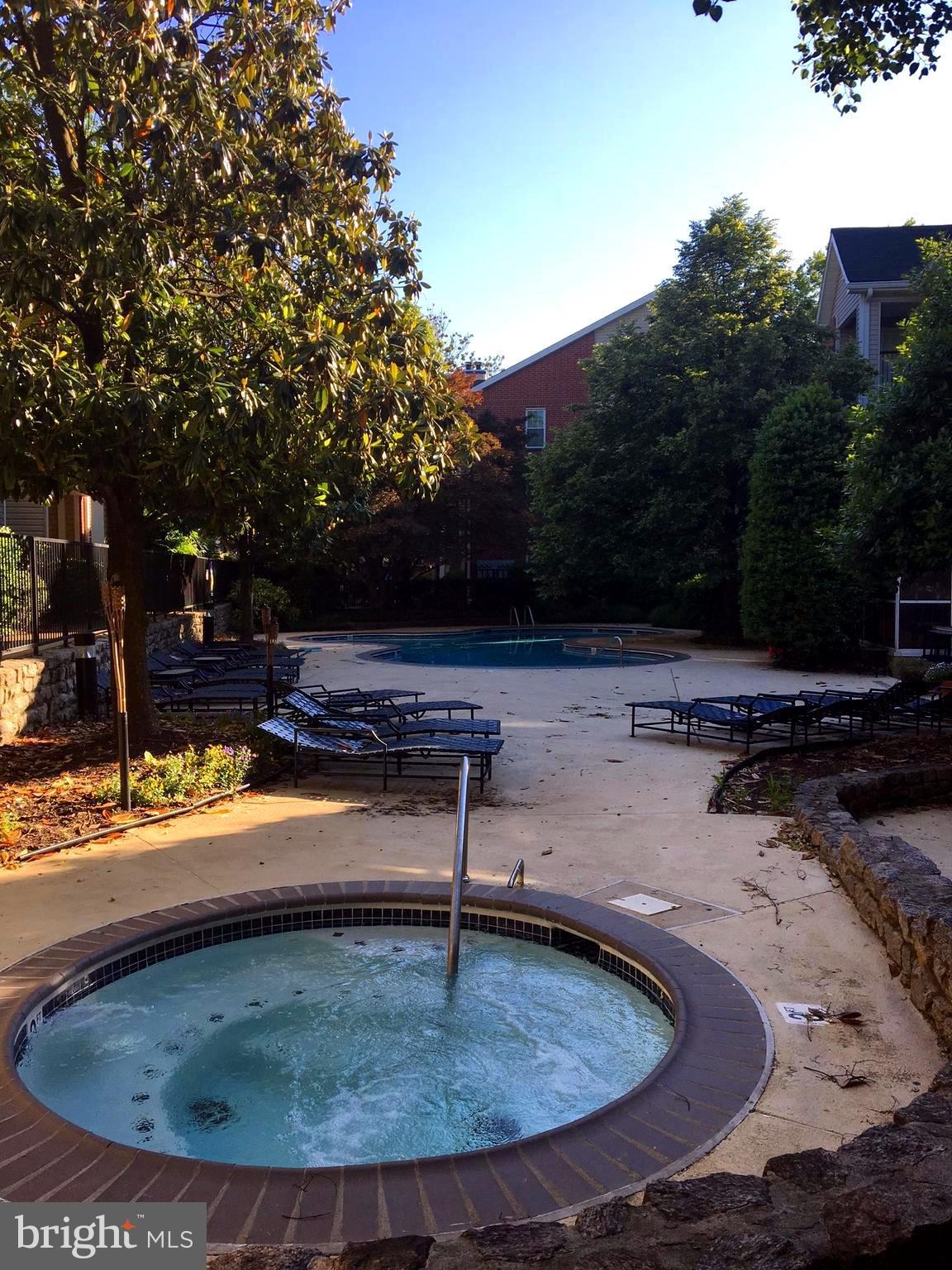 POINTE AT PARK CENTER - Residential