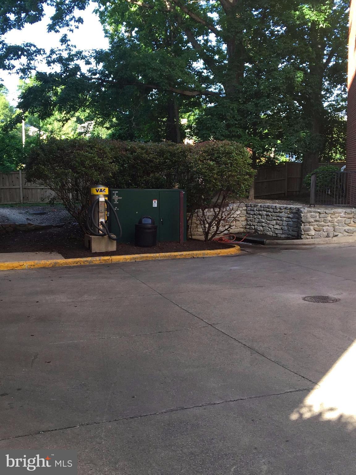 POINTE AT PARK CENTER - Residential