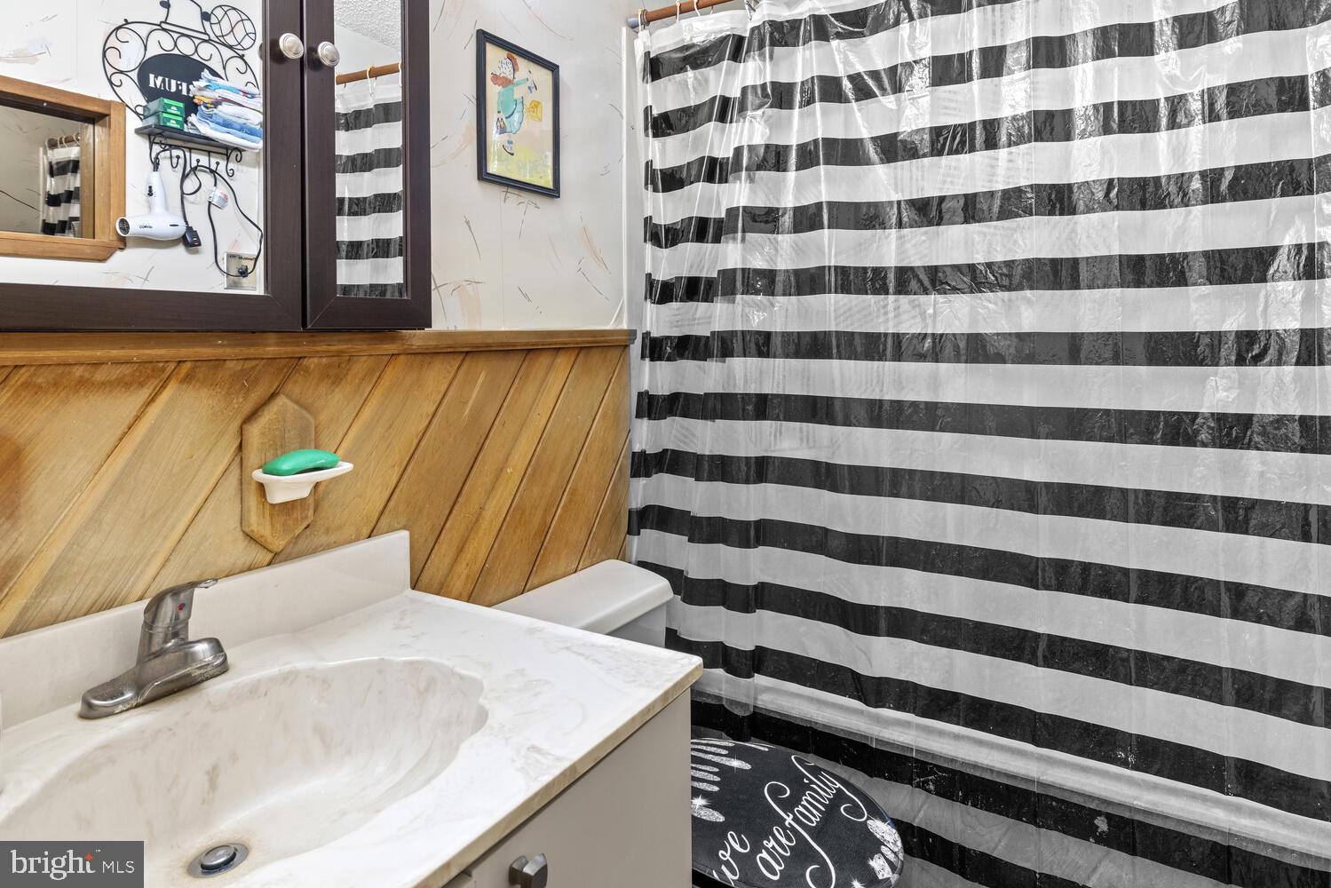 ROCKLEDGE - Residential