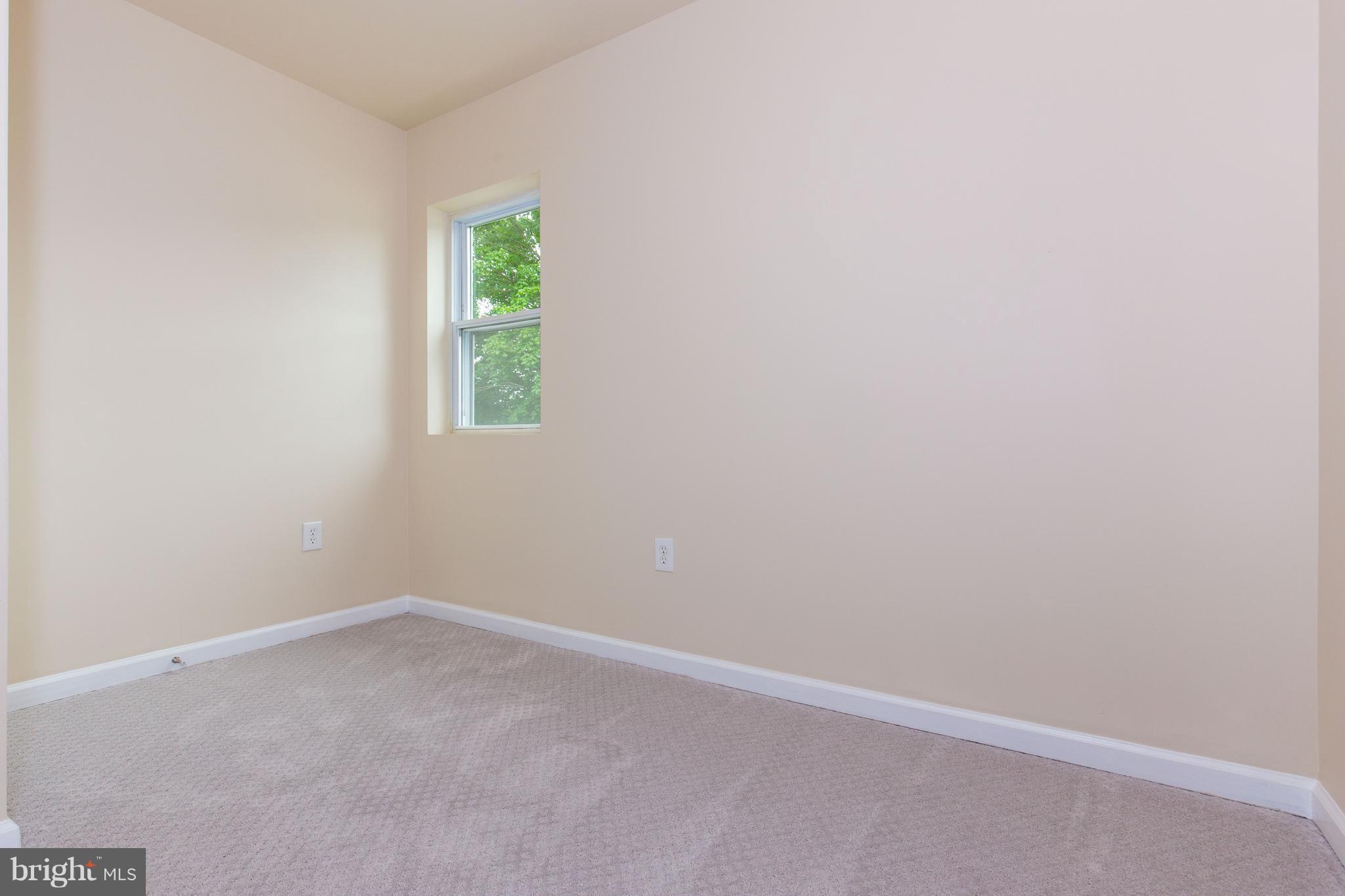 SIMMONS RIDGE - Residential