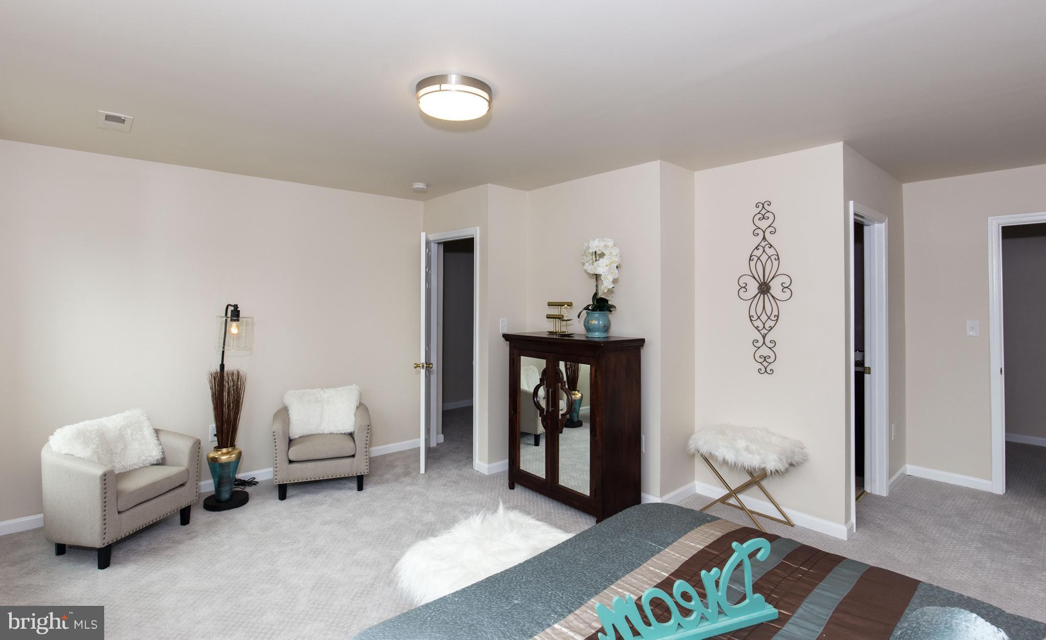 SIMMONS RIDGE - Residential