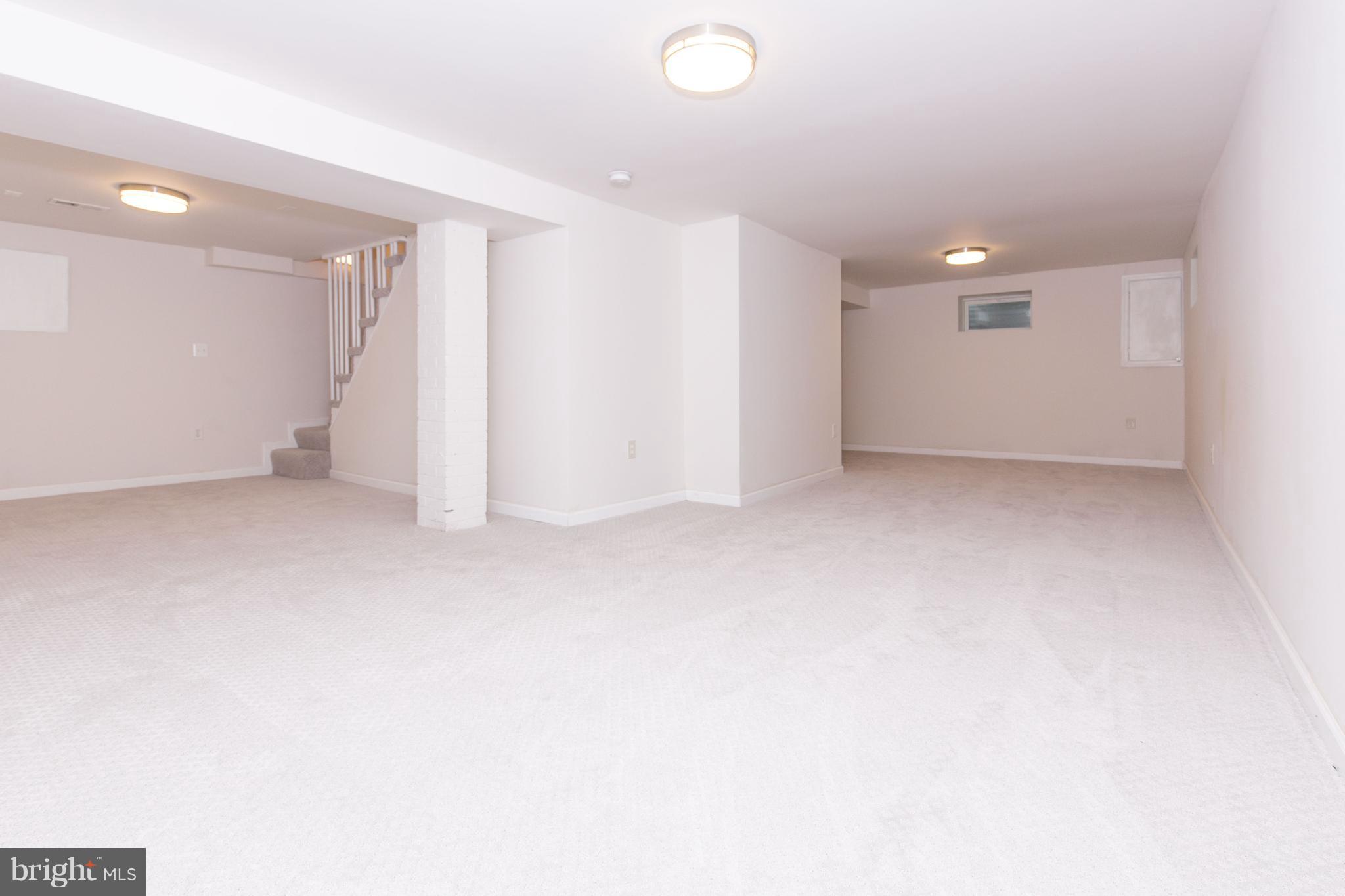 SIMMONS RIDGE - Residential