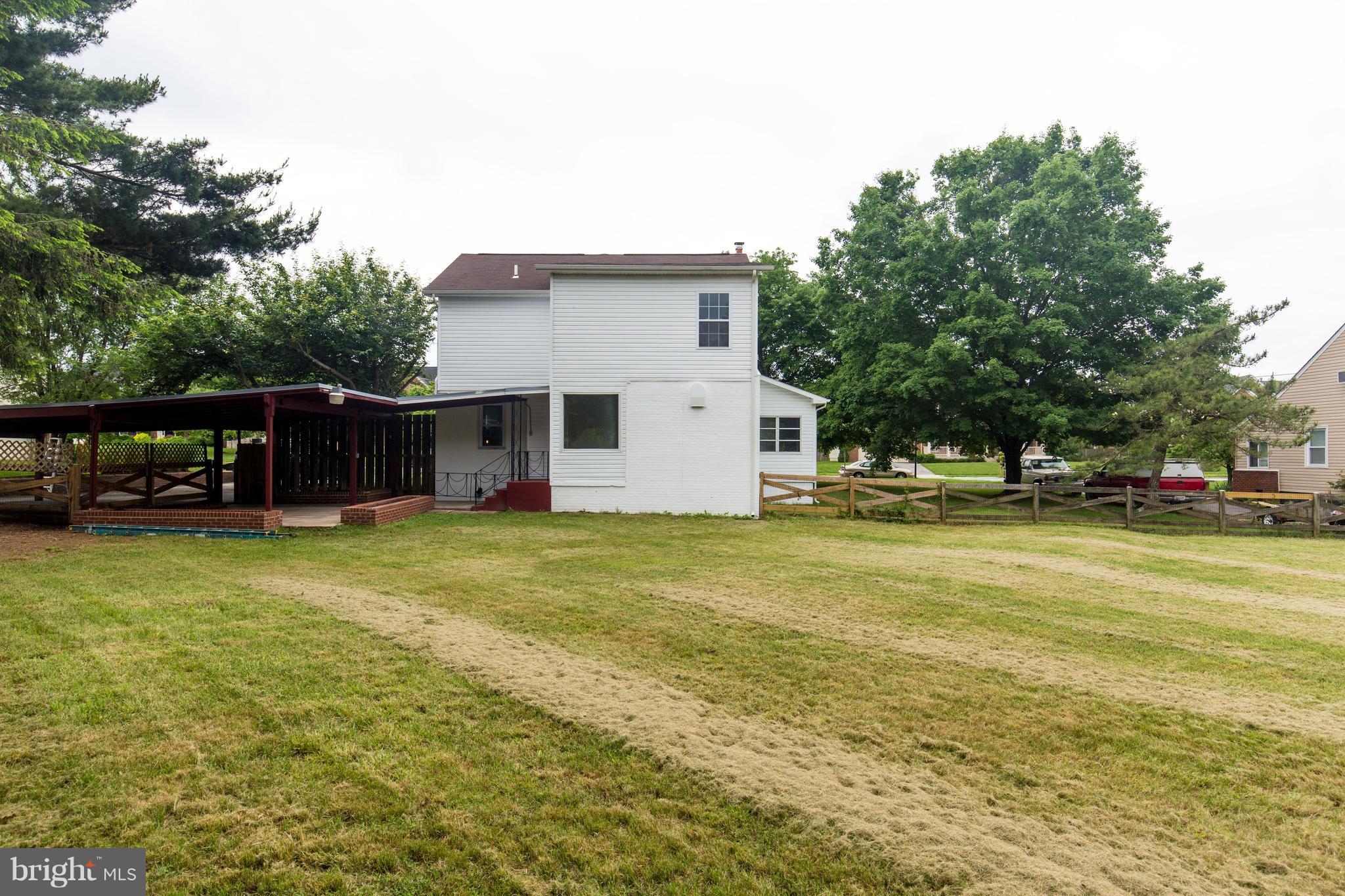 SIMMONS RIDGE - Residential