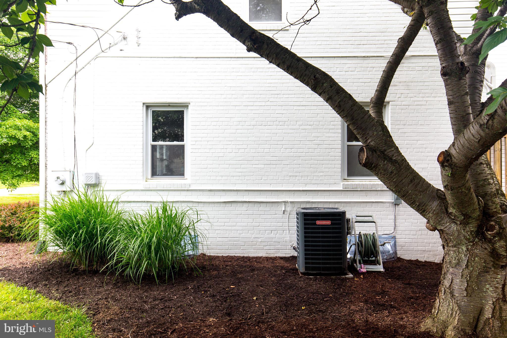 SIMMONS RIDGE - Residential