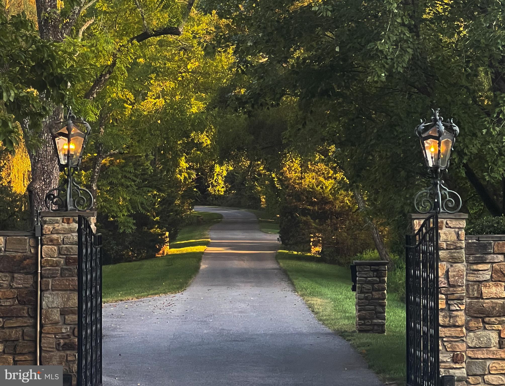 WORTHINGTON VALLEY - Residential