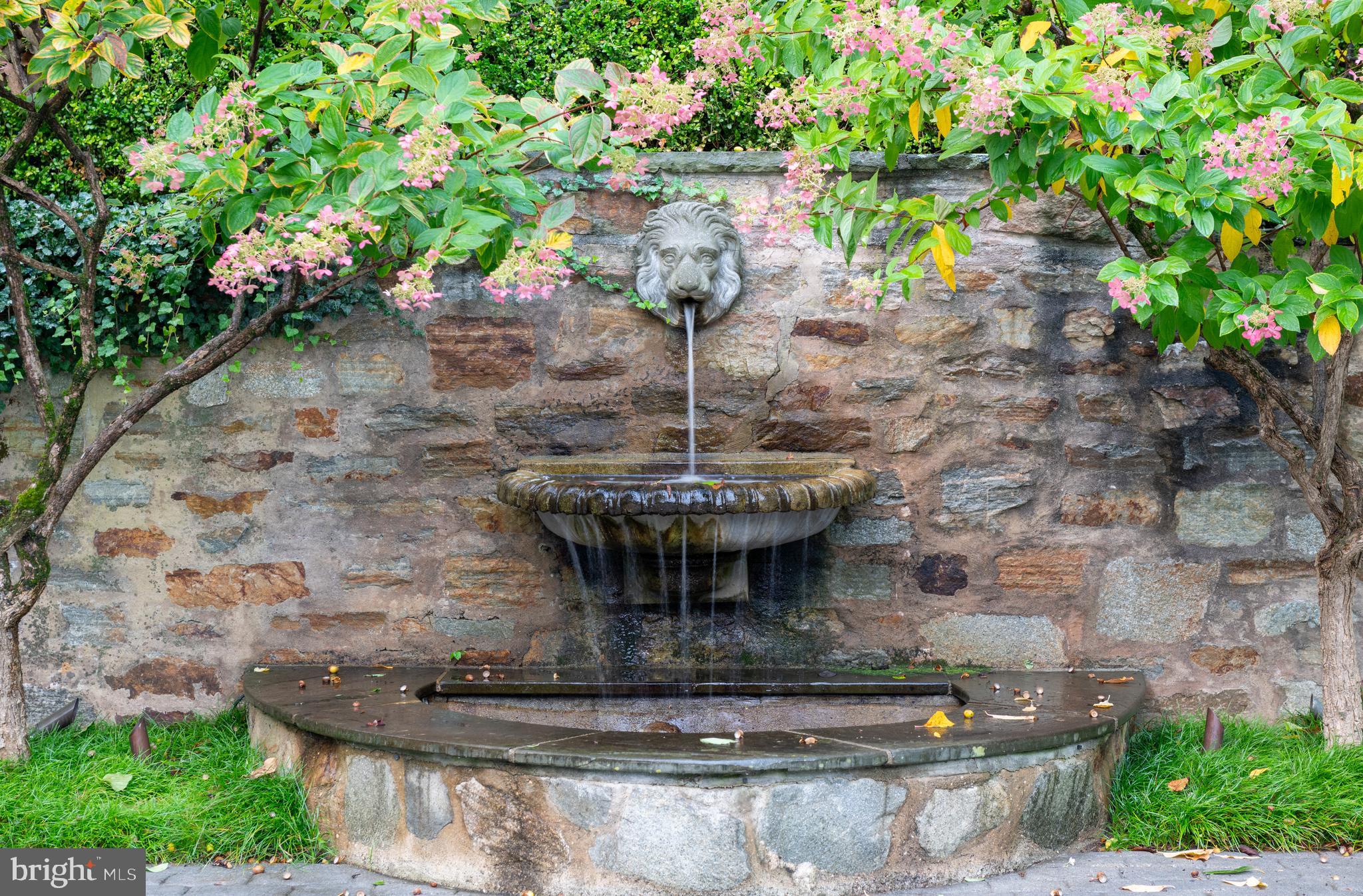 WORTHINGTON VALLEY - Residential